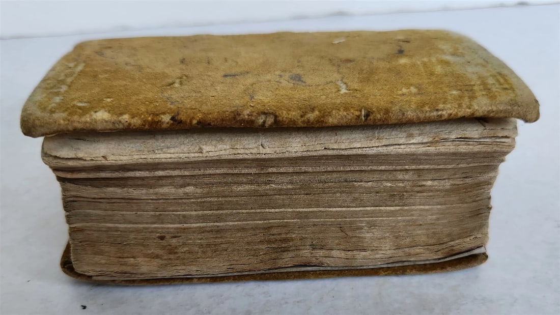 1660 JULIUS CAESAR antique ILLUSTRATED w/ MAPS - 7