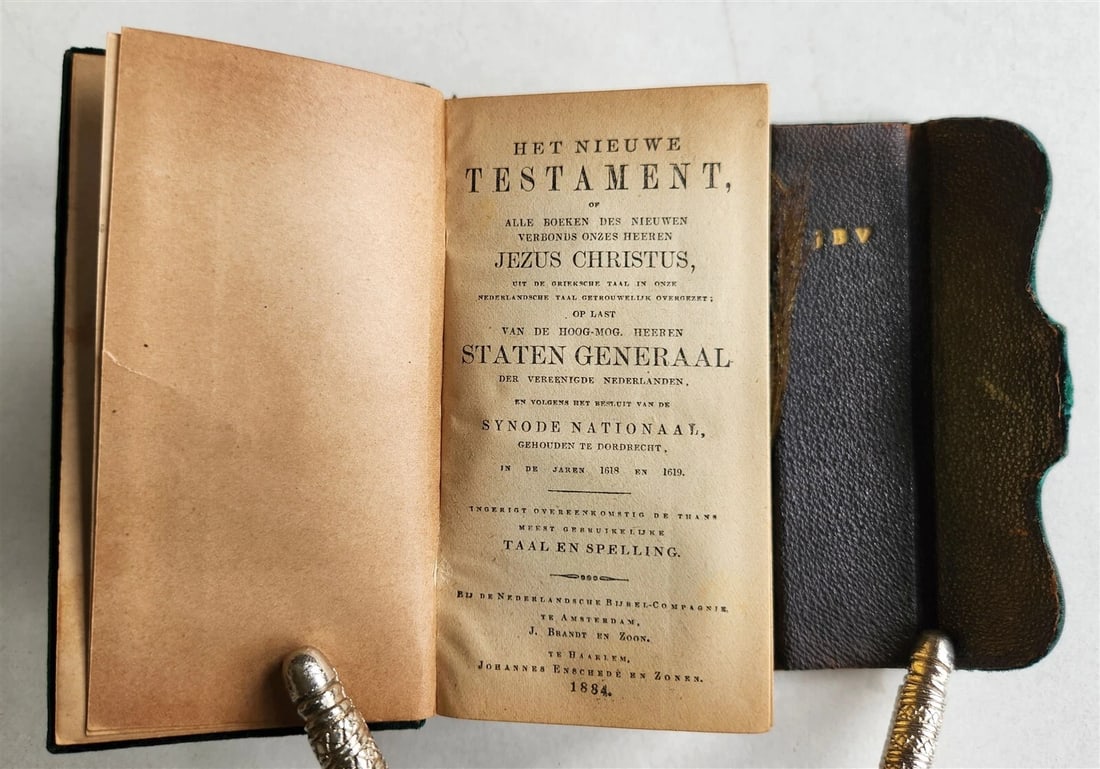 1884 BIBLE in DUTCH NEW TESTAMENT antique VELVET BINDING - 2