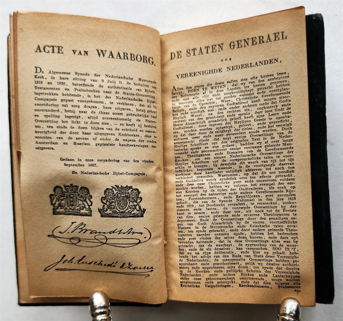 1884 BIBLE in DUTCH NEW TESTAMENT antique VELVET BINDING - 9