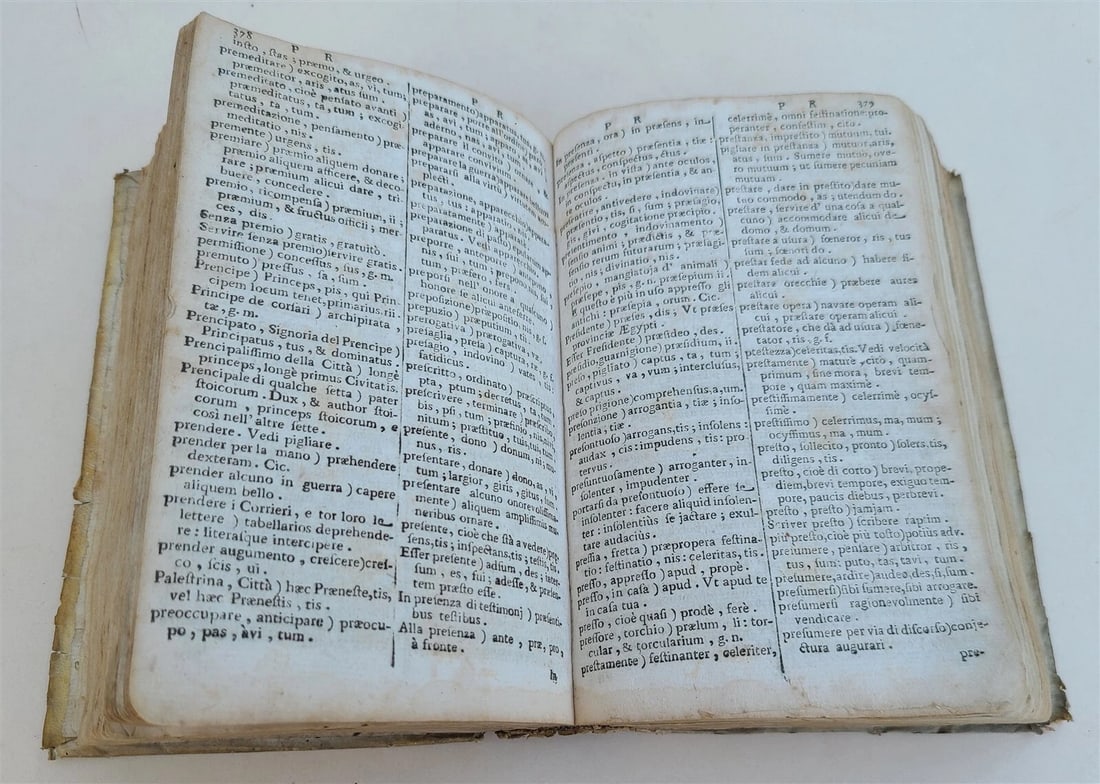 1736 ITALIAN DICTIONARY antique Nuovo Dizionario della lingua volgare, e latina - 4