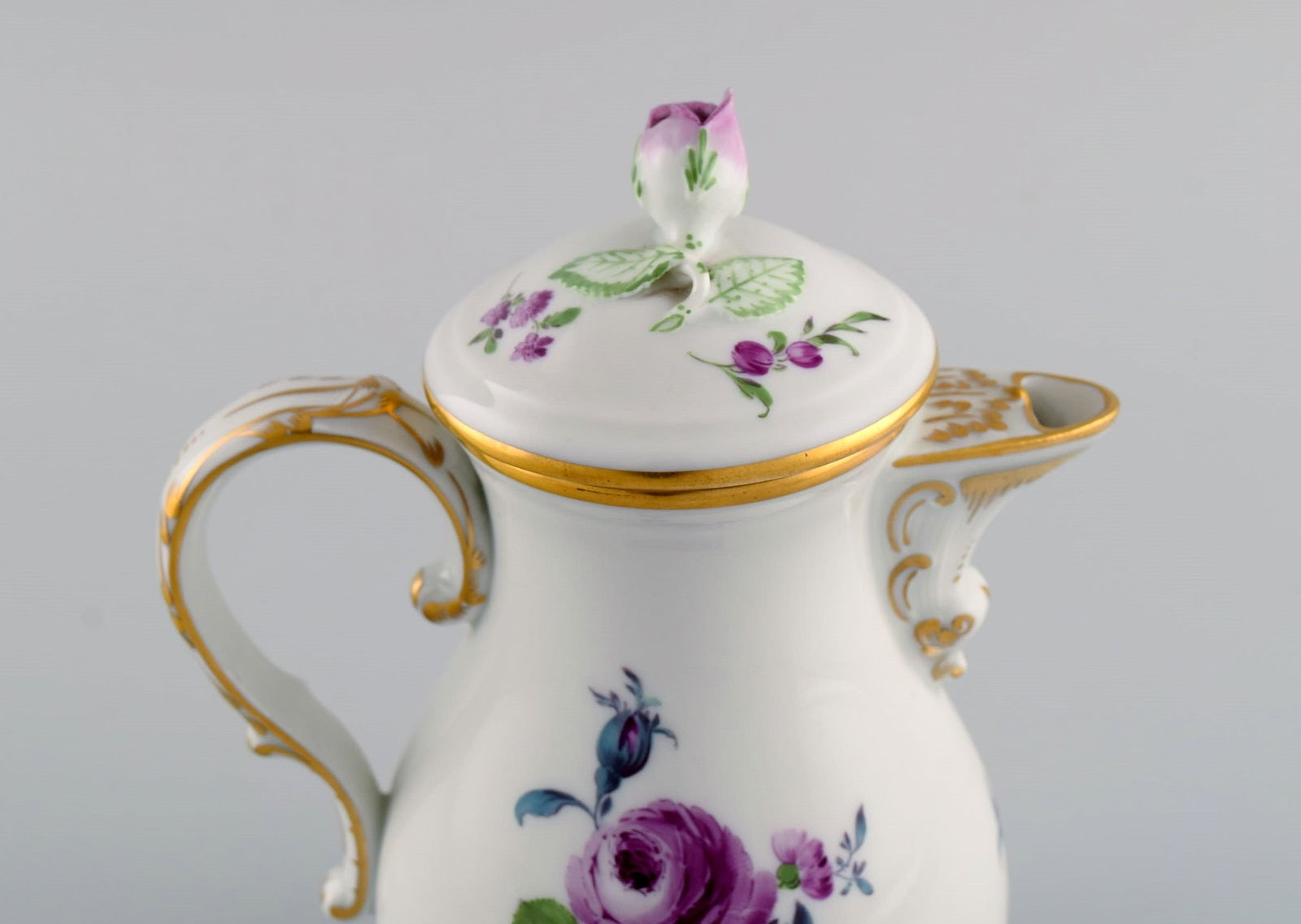 Meissen coffee pot, sugar bowl and cream jug with hand-painted flowers and gold decoration. Lids - 6