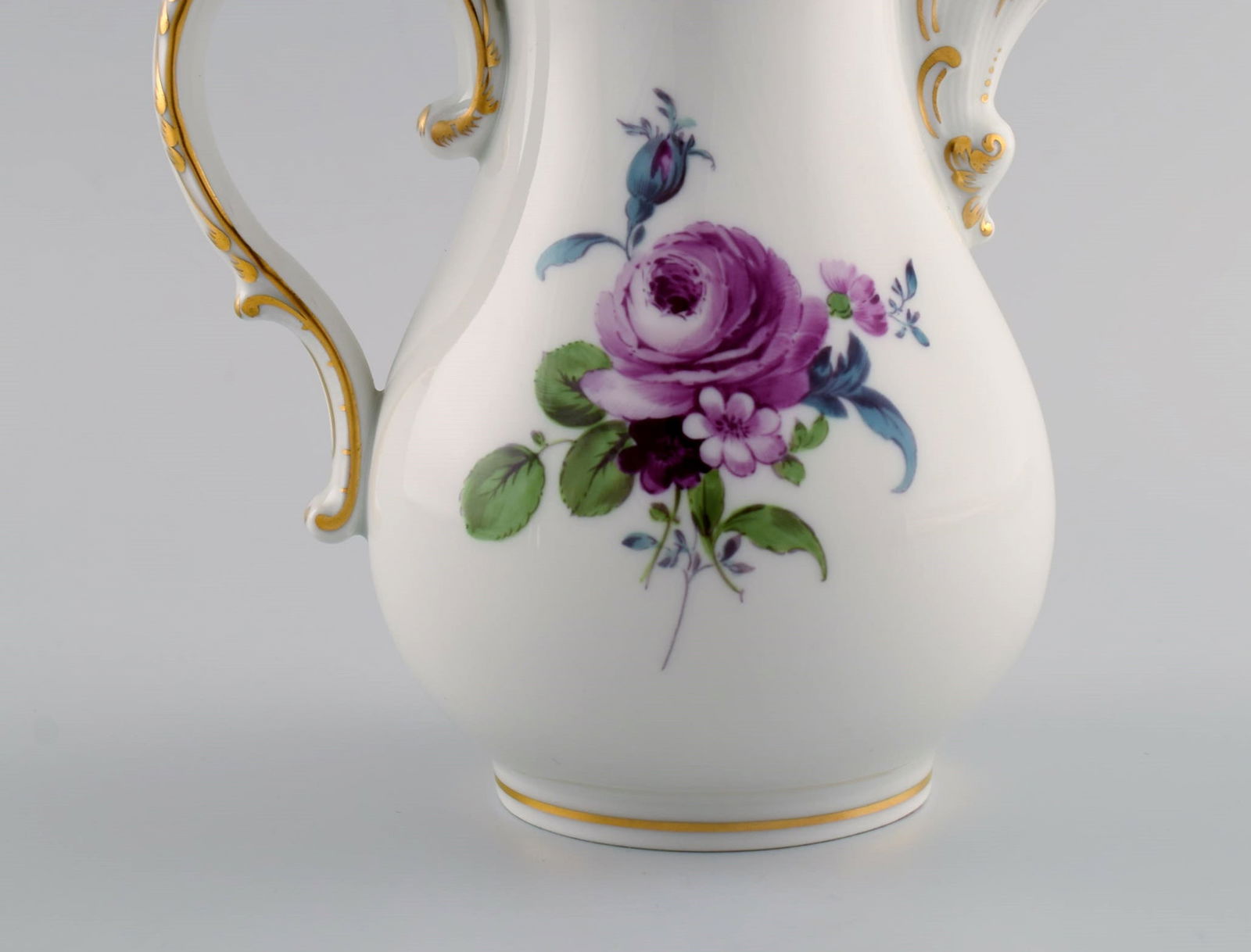 Meissen coffee pot, sugar bowl and cream jug with hand-painted flowers and gold decoration. Lids - 7