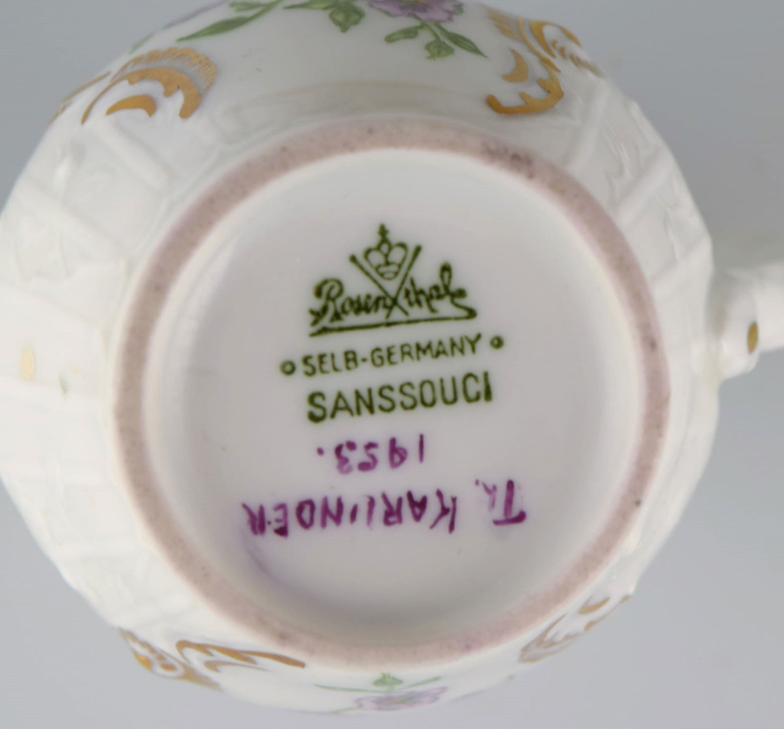 Rosenthal Sans Souci coffee pot, sugar bowl and cream jug. Hand-painted flowers, foliage in relief - 8