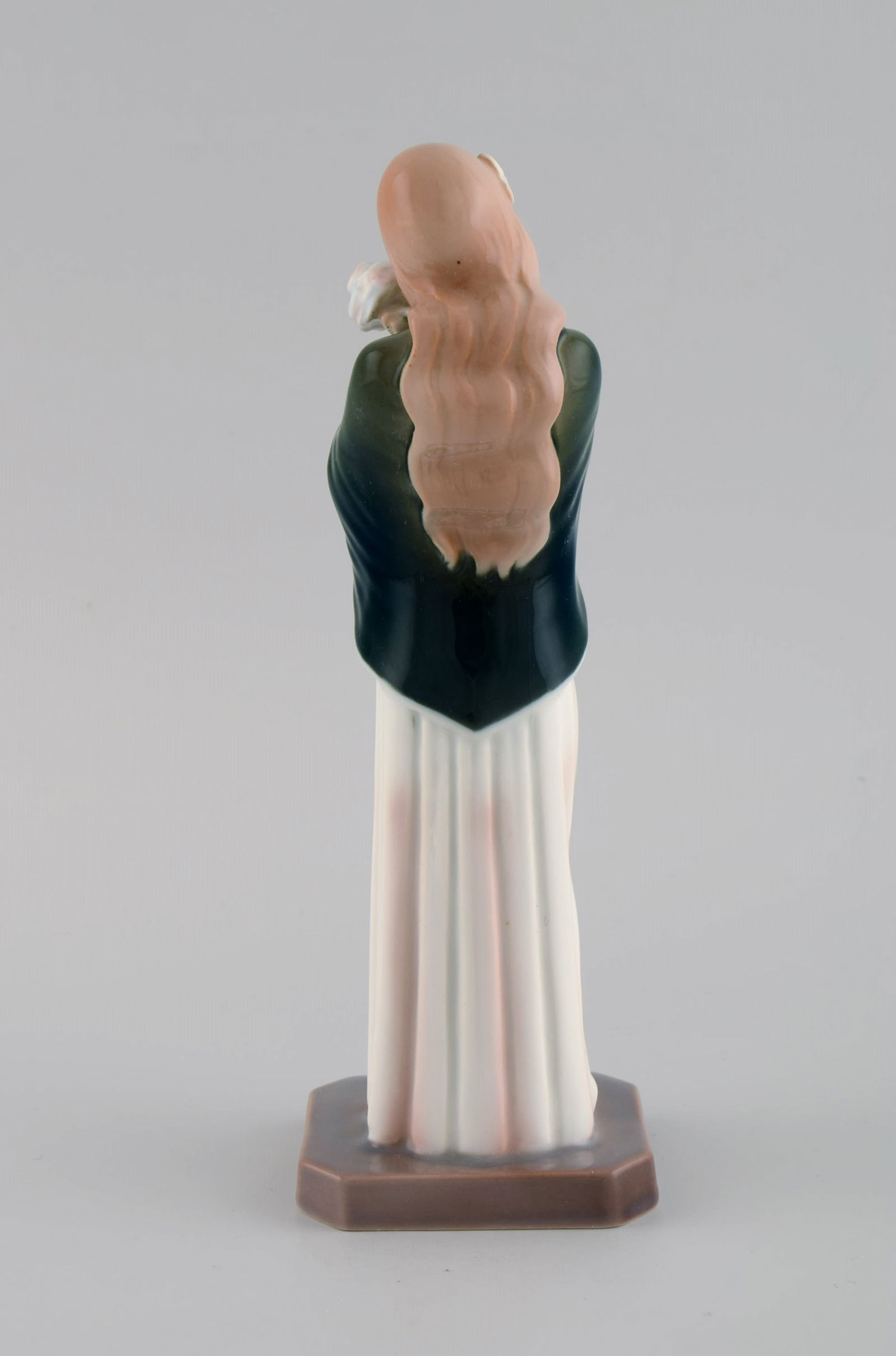 Bing & Grøndahl porcelain figure. "Ophelia". Model number 2409. - 5