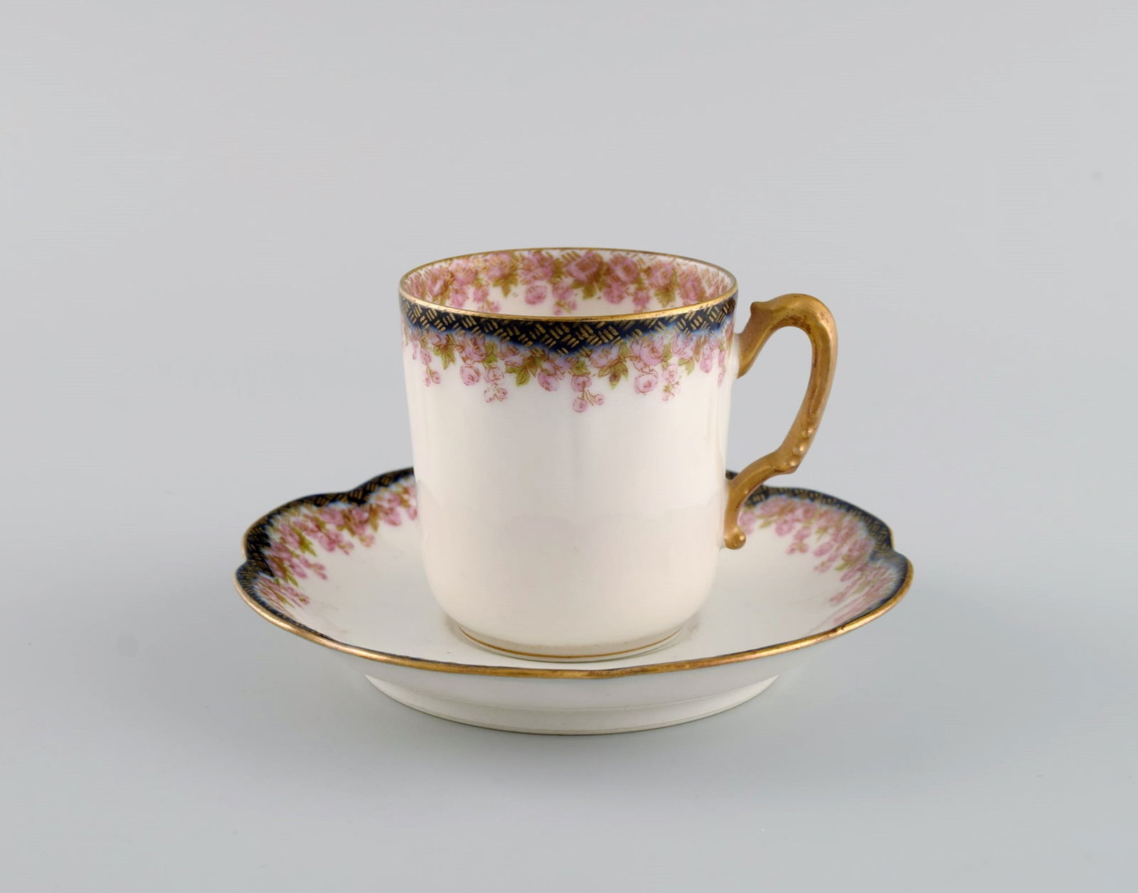 Limoges, France. 10 mocha cups with saucers in hand-painted porcelain. Pink flowers and gold edge. - 2