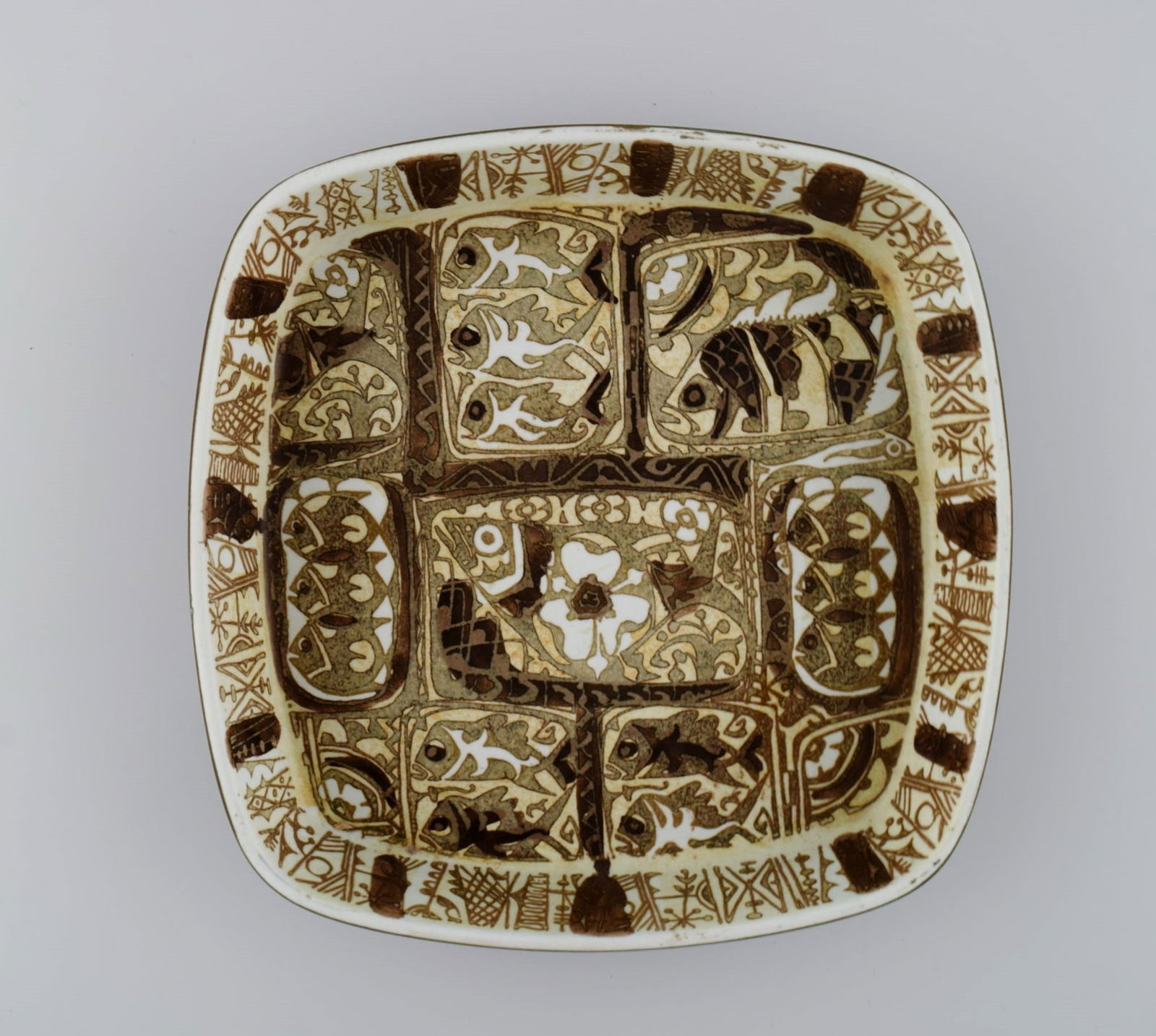 Nils Thorsson and Johanne Gerber for Aluminia, Royal Copenhagen. Square Baca dish decorated with (1 of 6)