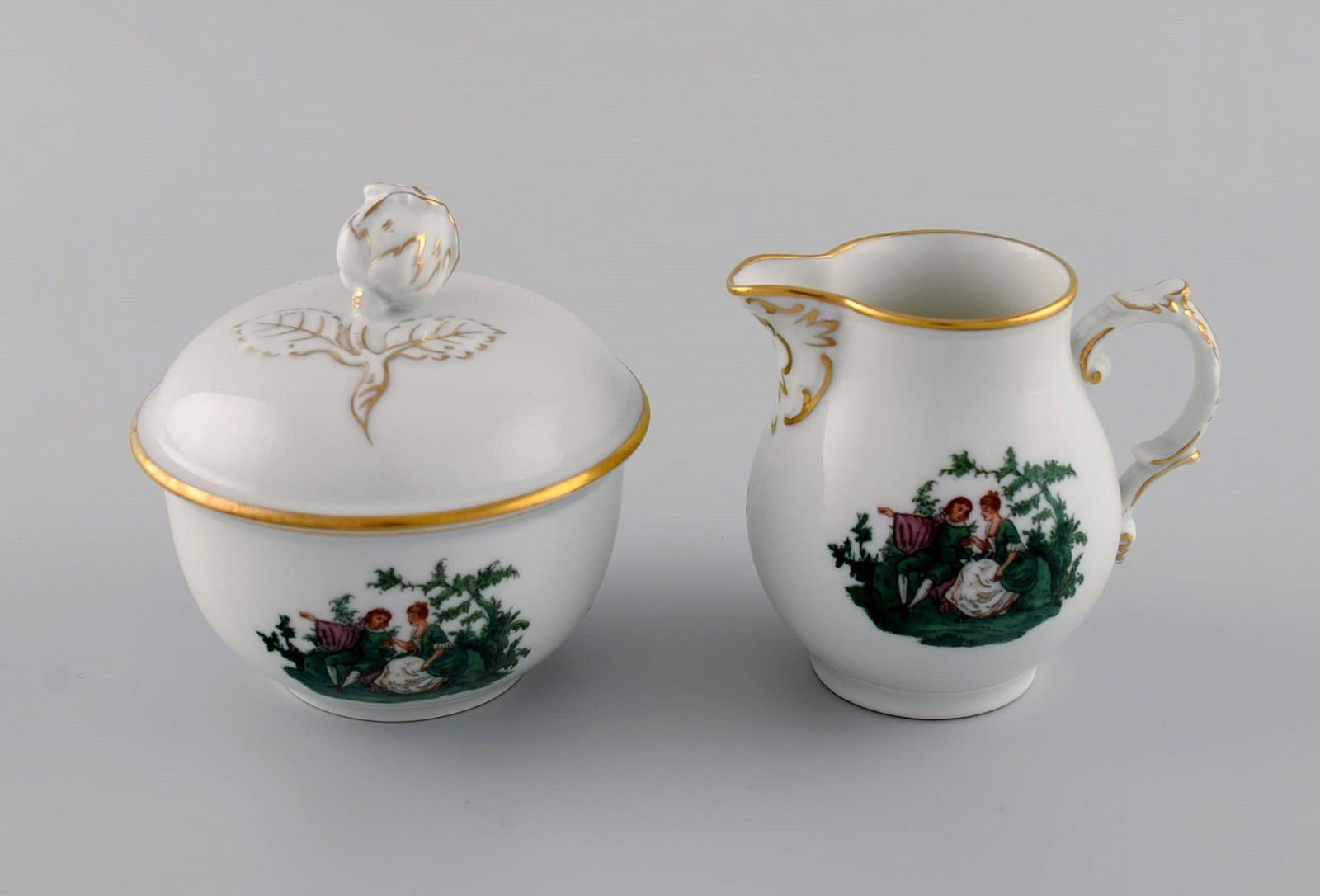 Fürstenberg, Germany. Porcelain coffee service for twelve people. Romantic scenes and gold - 5