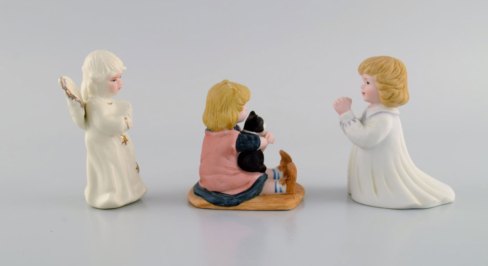 Five porcelain figurines. Angels and children. 1980s. - 6