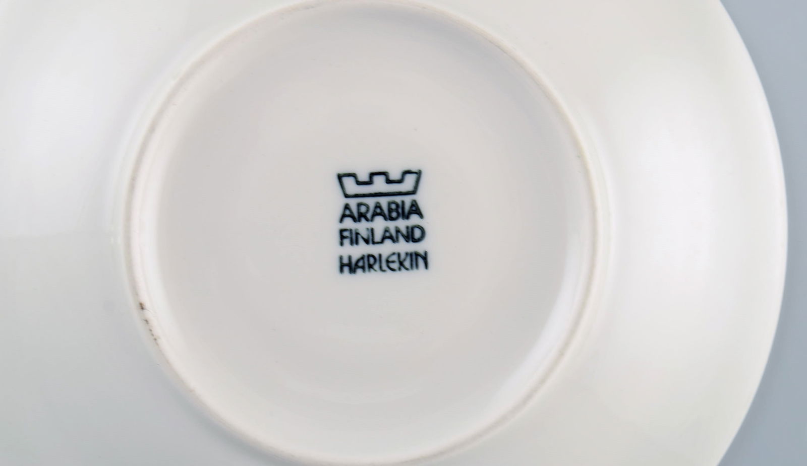 Inkeri Leivo (1944-2010) for Arabia. Harlequin porcelain coffee service for six people. 1970s. - 6