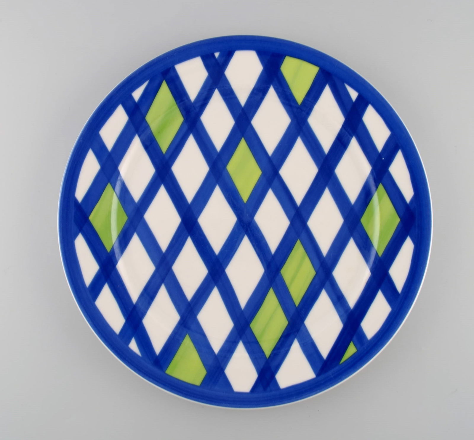 Rosenthal Designers Guild. Orchard Collection. Large porcelain cover plate. Checkered design. Late - 2