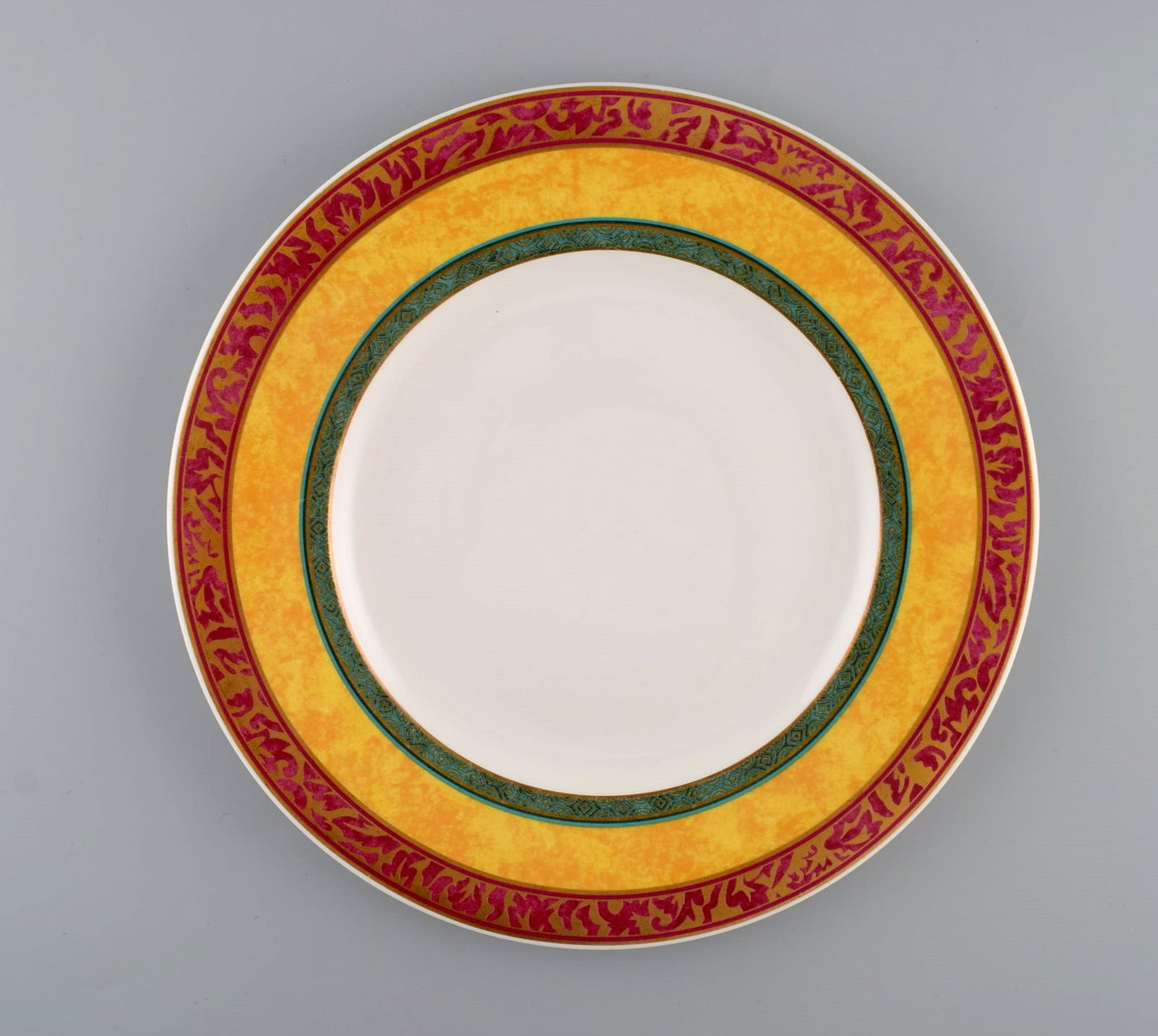 Paloma Picasso for Villeroy & Boch. 10 "My way" porcelain dinner plates. Colorful decoration. 1990s. - 2