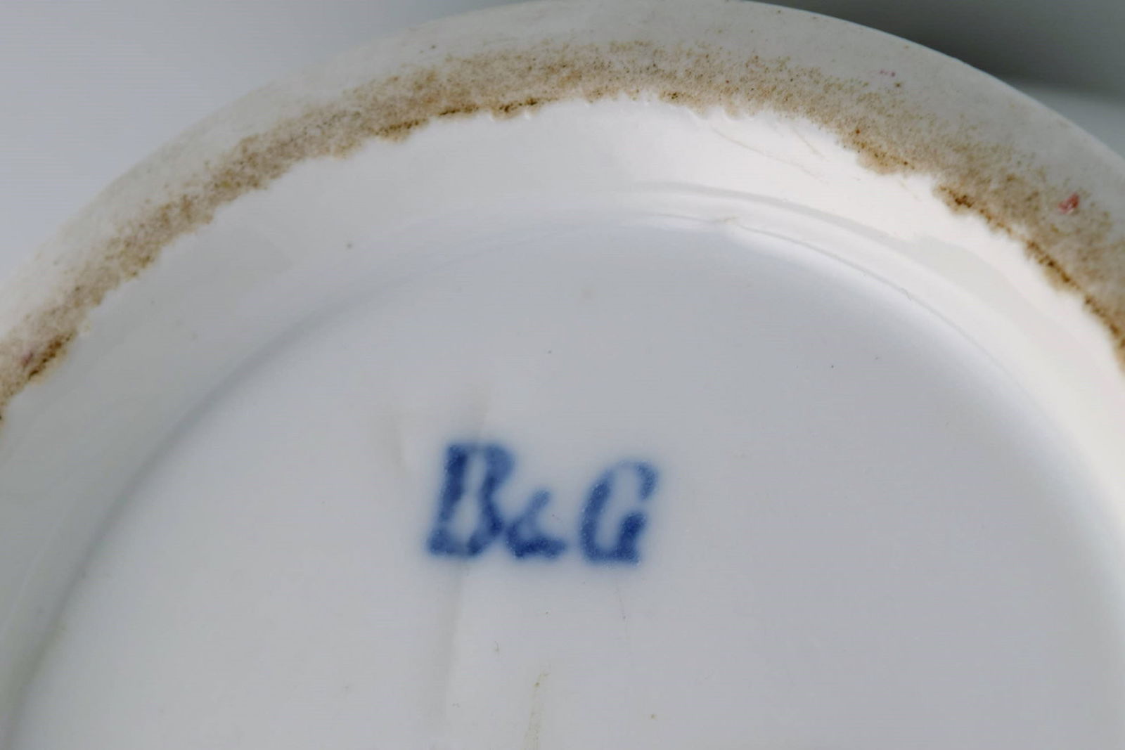 Antique Bing & Grøndahl chocolate jug in porcelain modeled with a lion on the handle. - 7