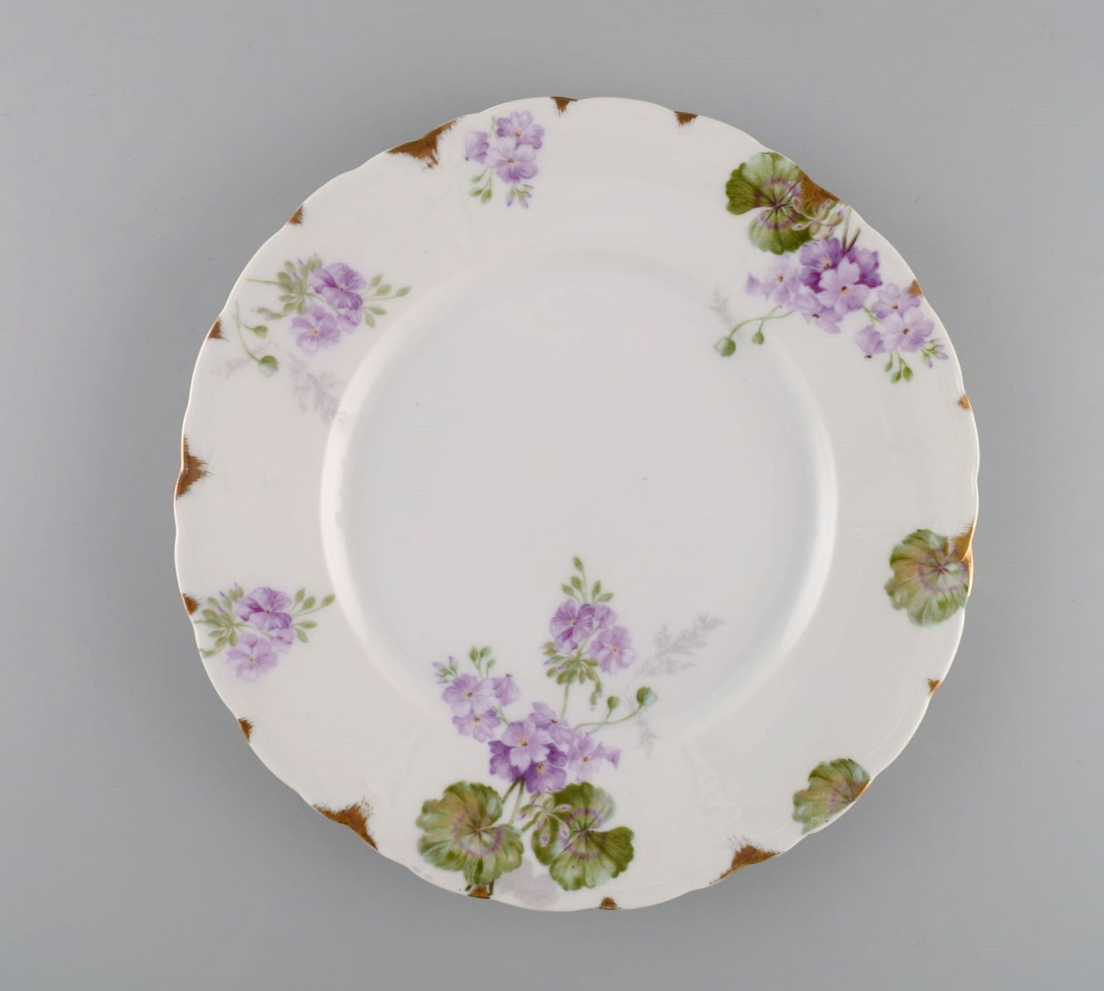 Rosenthal, Germany. Six Iris dinner plates in hand-painted porcelain with flowers and gold - 3