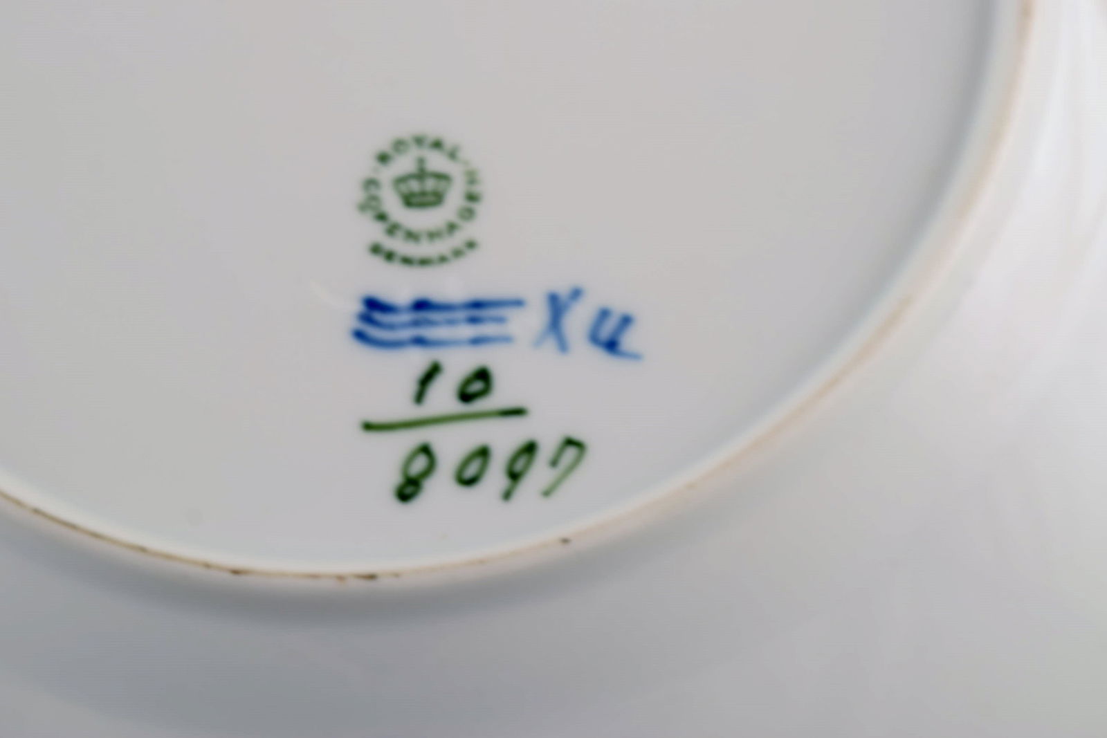 Royal Copenhagen Blue Flower Braided dinner plate. Model number 10/8097. Dated 1963. - 4