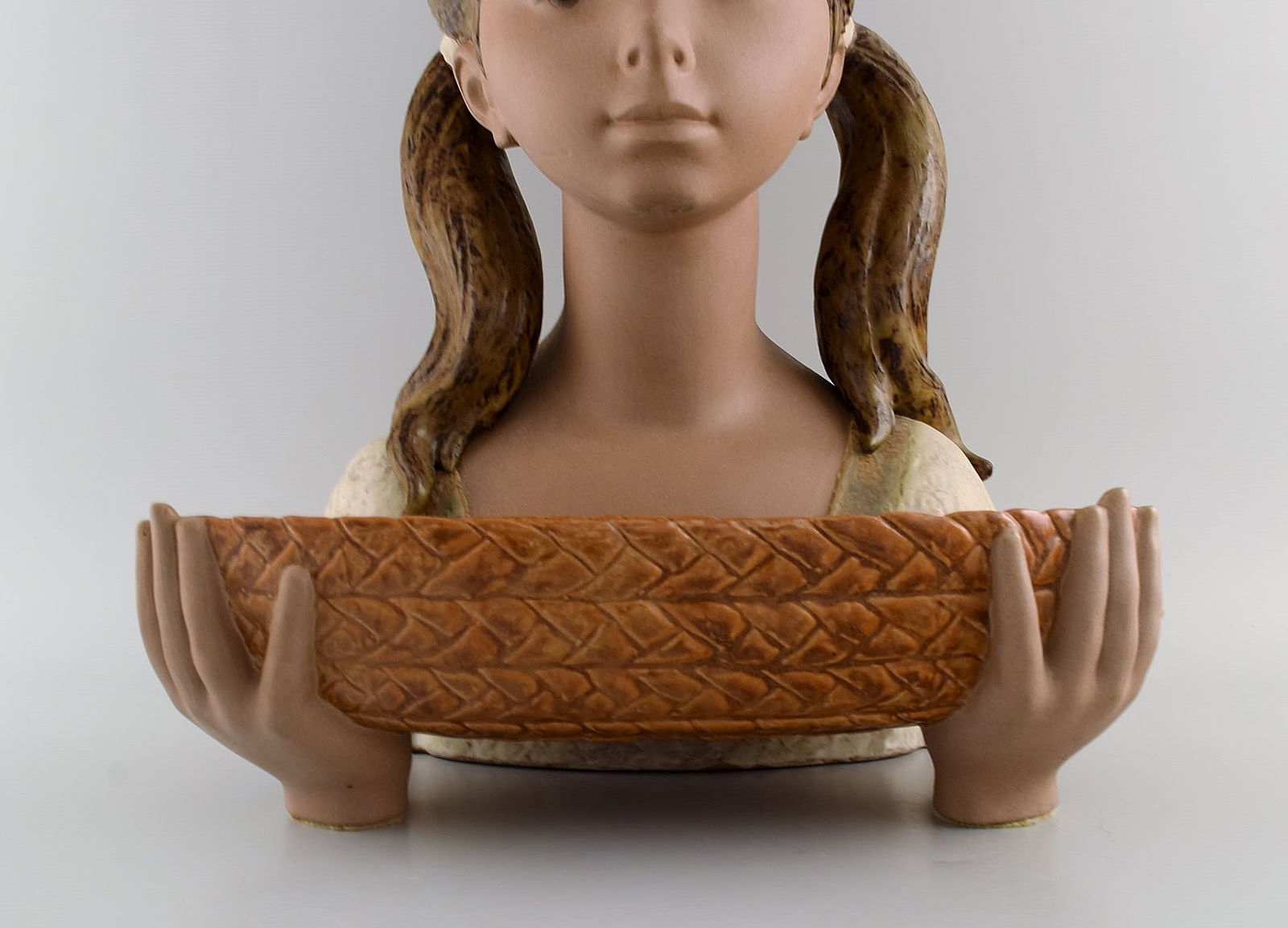 Lladro, Spain. Very large sculpture in glazed ceramics. Girl with bowl. 1970s / 80s. - 3