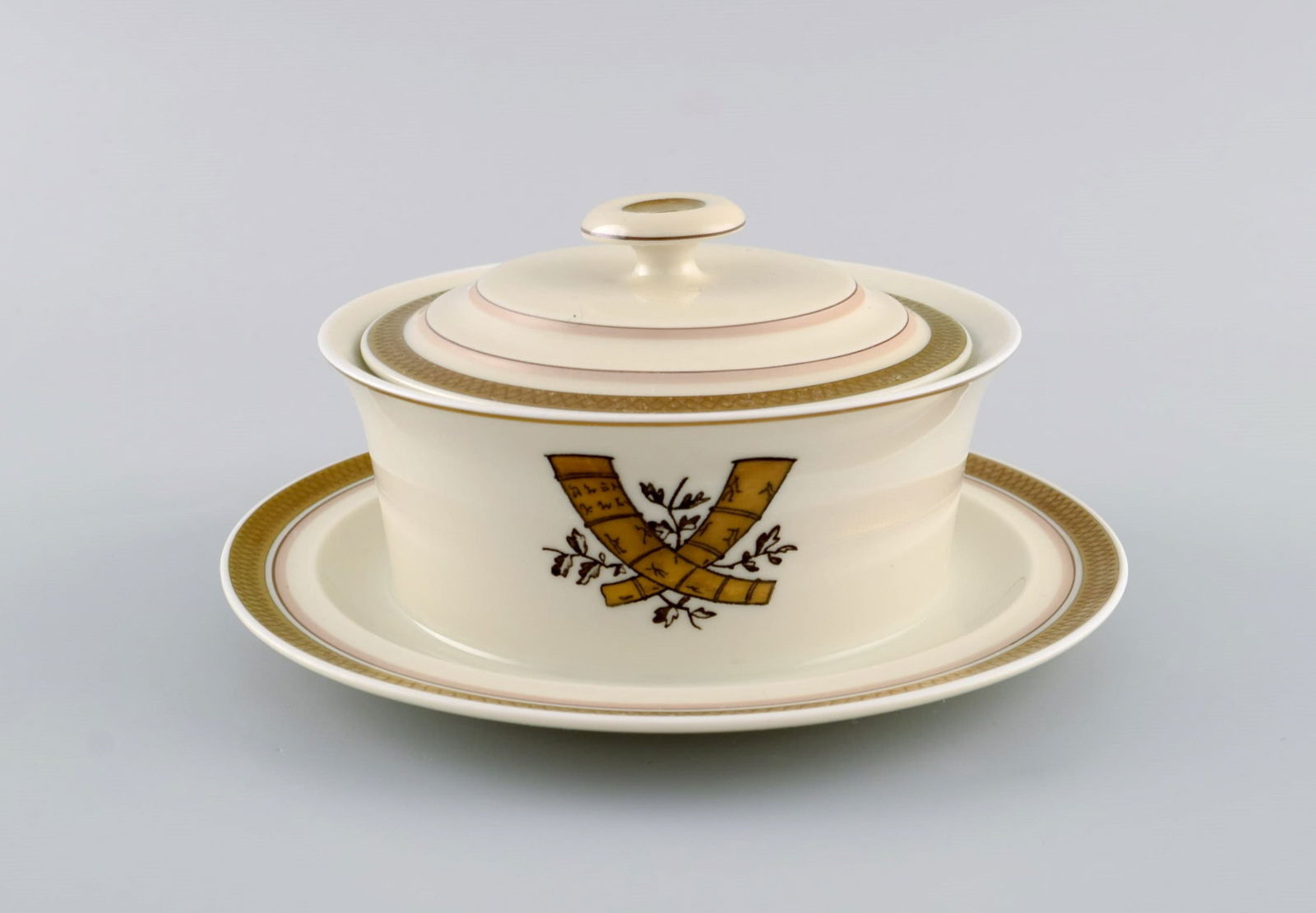 Royal Copenhagen Golden Horns. Candlestick, lidded bowl and small vase. 1960s. - 3