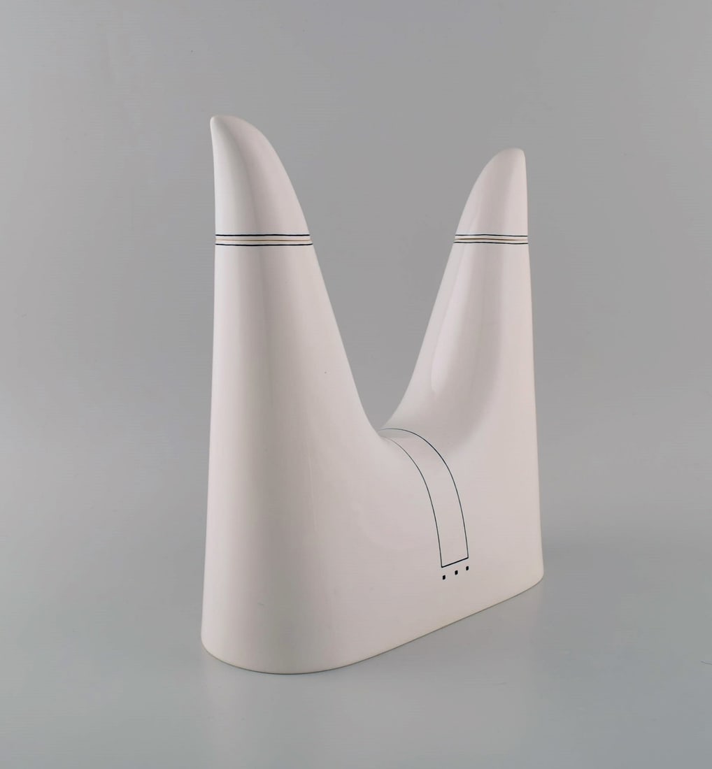 Heide Warlamis for Vienna Collection. Funkis porcelain teapot. Austria, 1980s. - 4