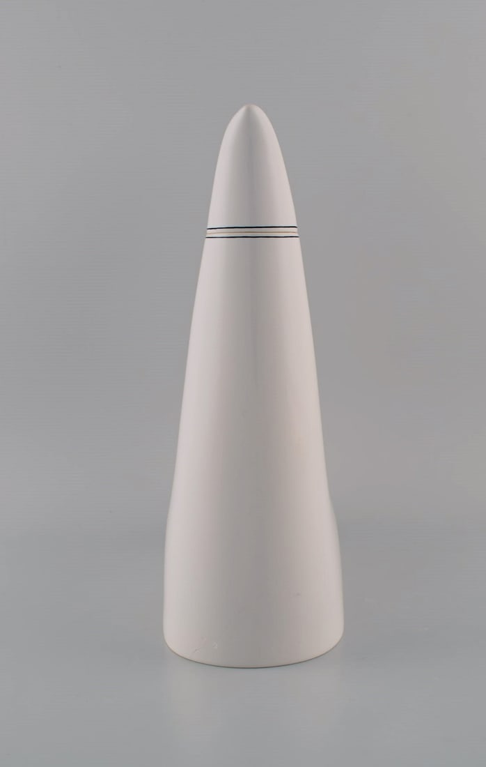 Heide Warlamis for Vienna Collection. Funkis porcelain teapot. Austria, 1980s. - 5