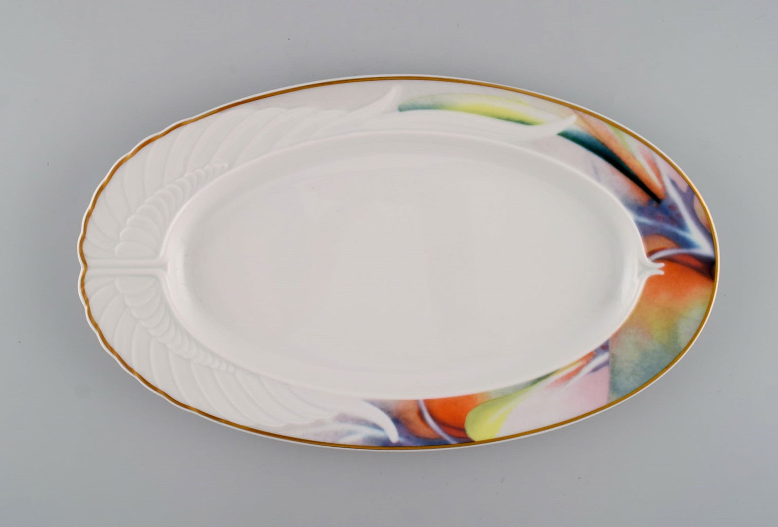 Paul Wunderlich for Rosenthal. Mythos serving dish in porcelain. 1980s / 90s. (1 of 4)