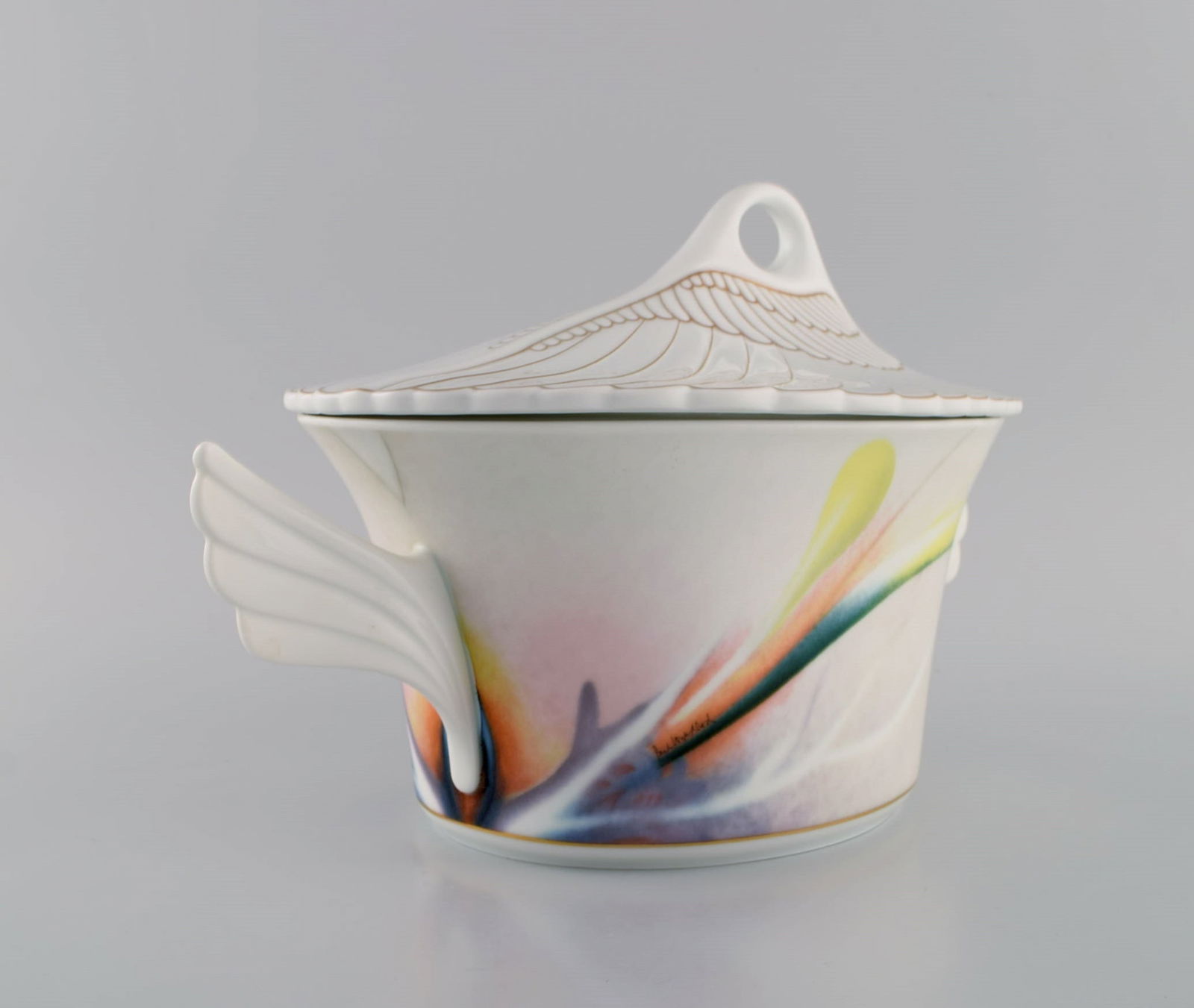 Paul Wunderlich for Rosenthal. Large Mythos porcelain tureen. 1980 / 90's. - 2