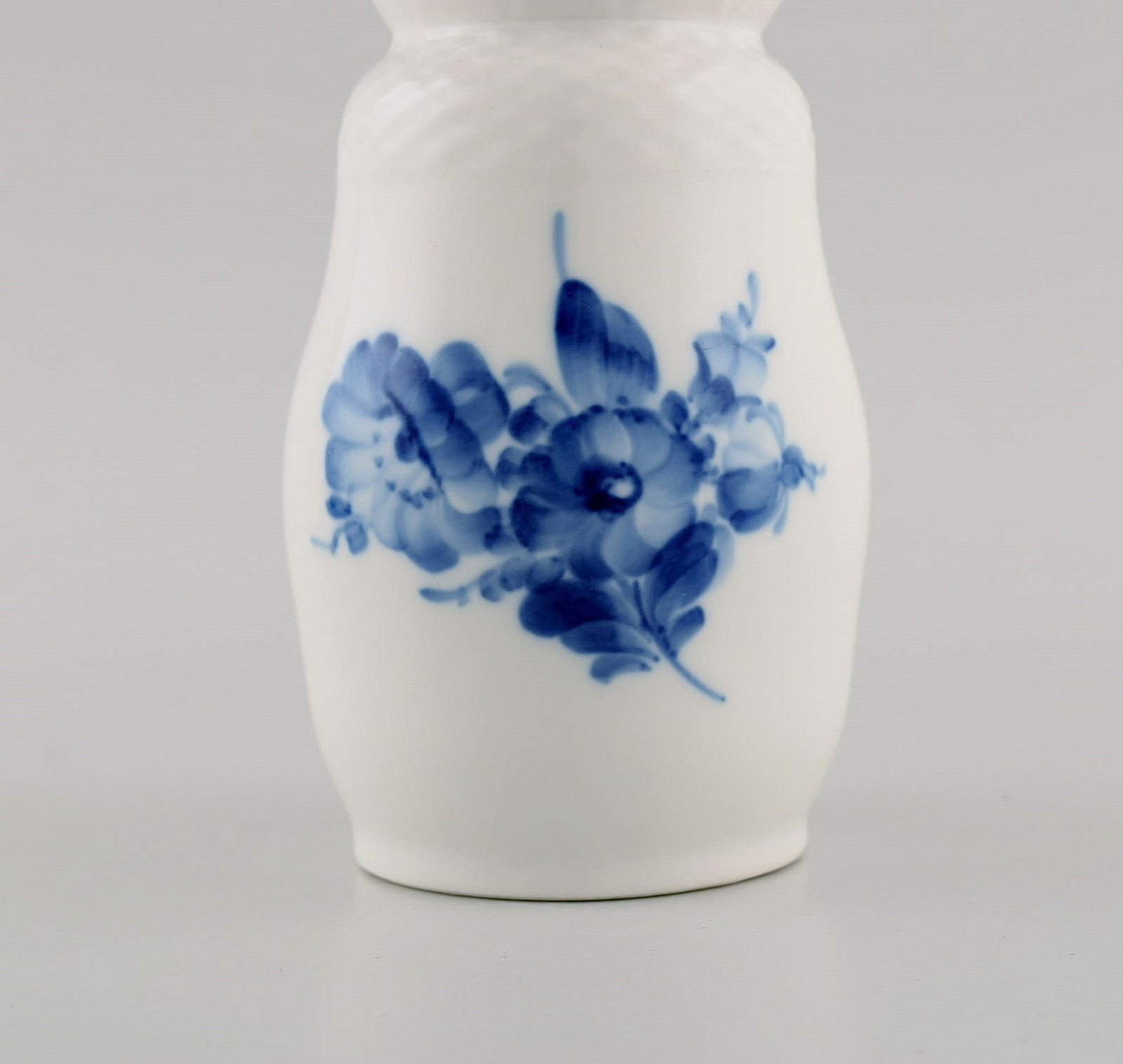 Royal Copenhagen Blue Flower Braided sugar castor. Model number 10/8222. Dated 1965. - 3