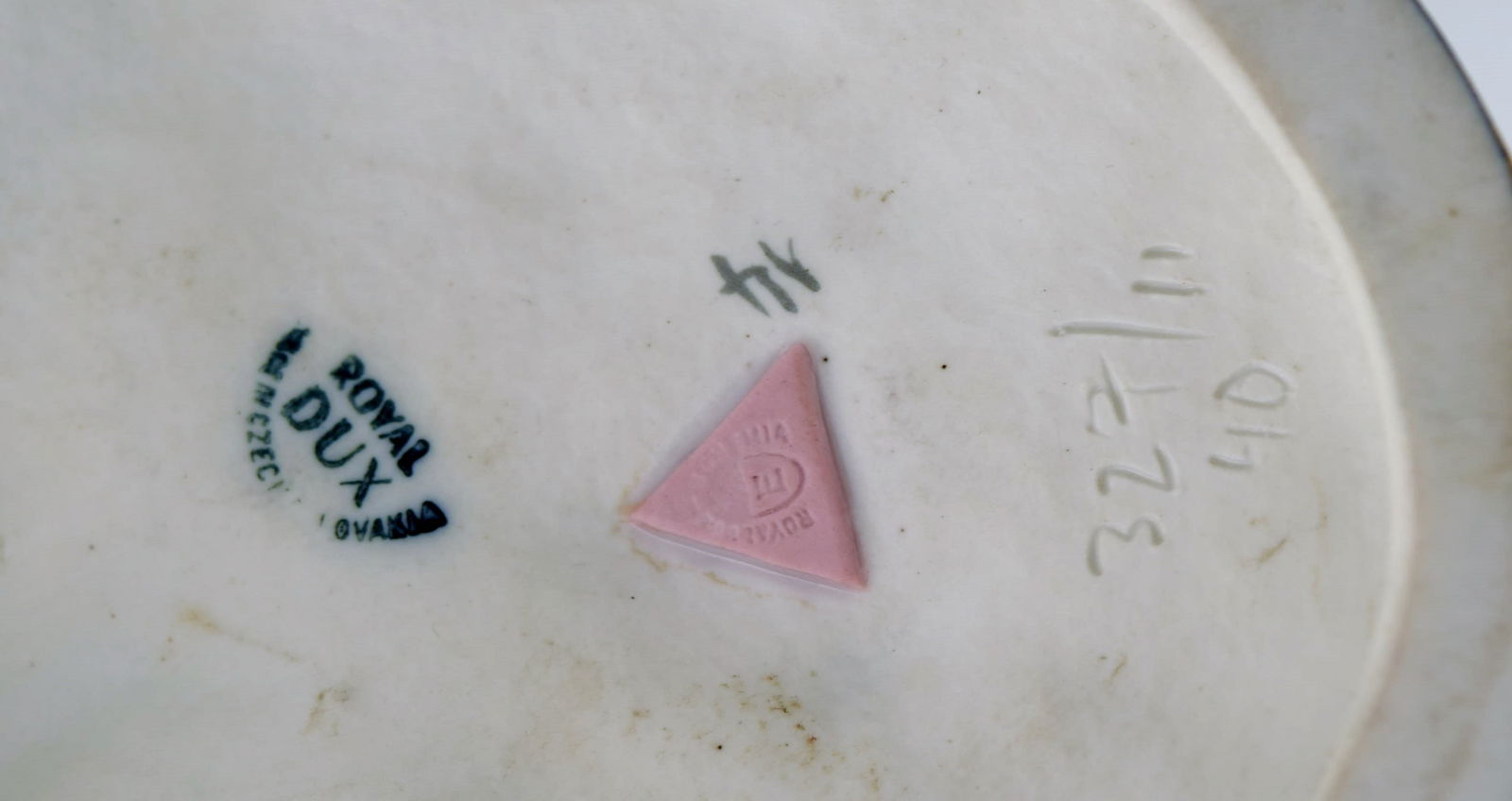 Royal Dux. Prancing horse in hand-painted porcelain. 1940s. - 7