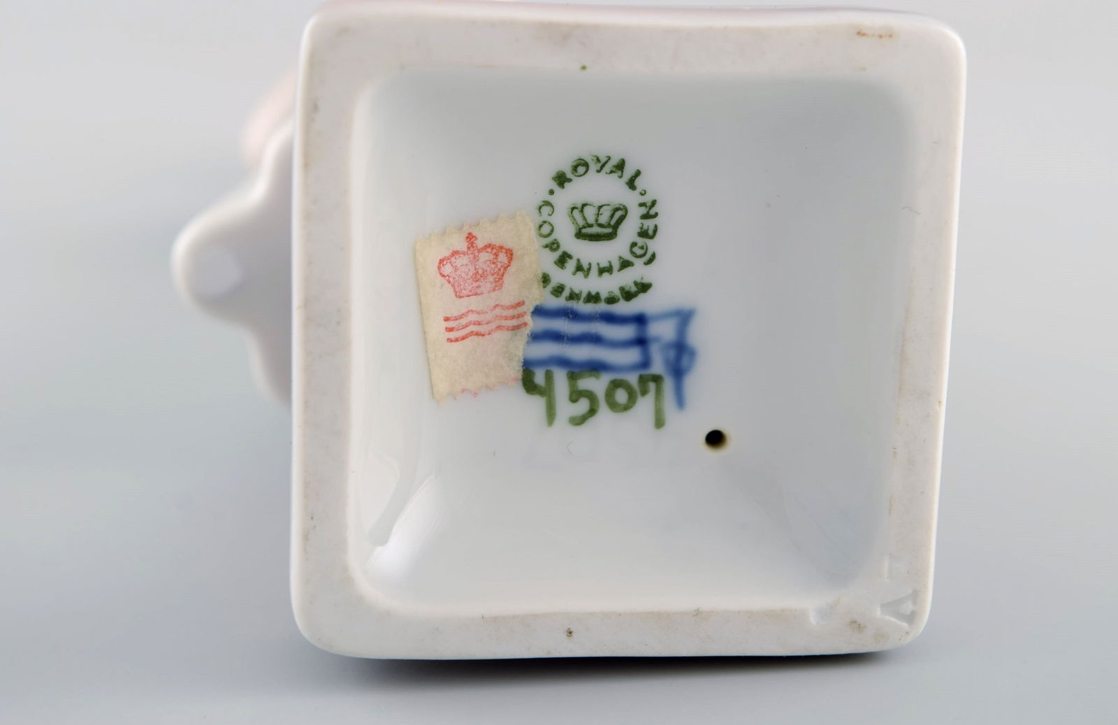 Royal Copenhagen porcelain figurine. Nurse. Model 4507. Dated 1969-1974. - 7