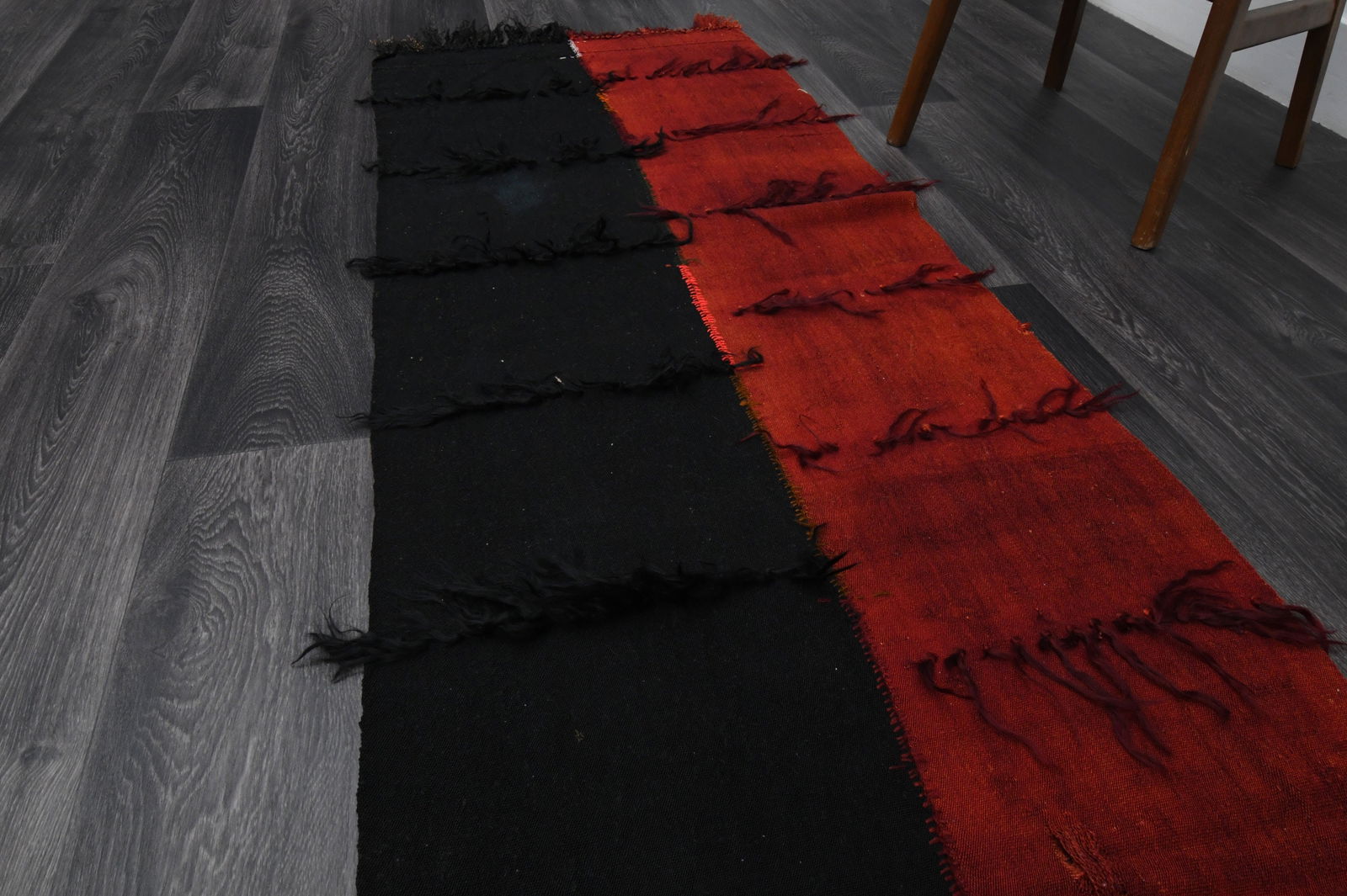 3x11.5 ft, BLACK & RED TURKISH Kilim Runner - 4