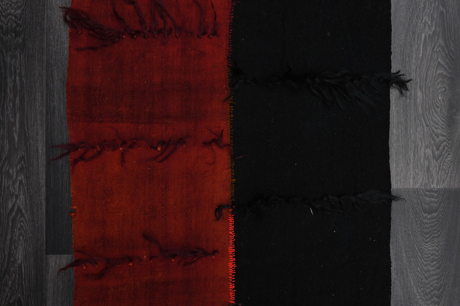 3x11.5 ft, BLACK & RED TURKISH Kilim Runner - 5