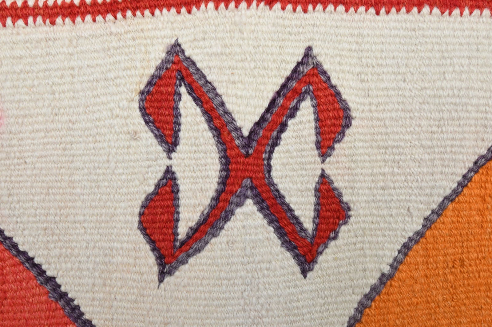 3.1x10 ft, White & Red KILIM Runner - 6