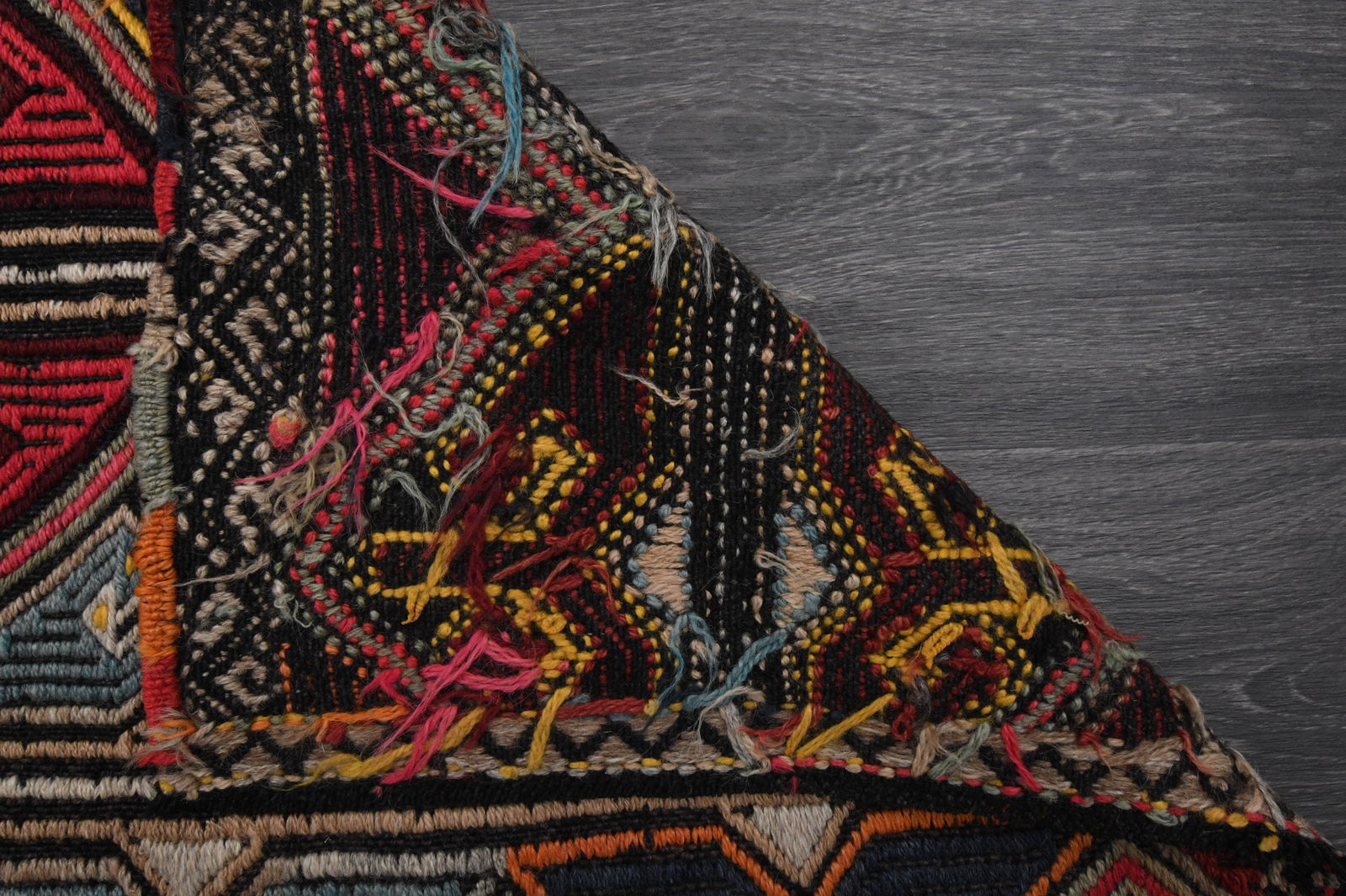 3x6.3 ft VINTAGE Rug, Turkish - 7