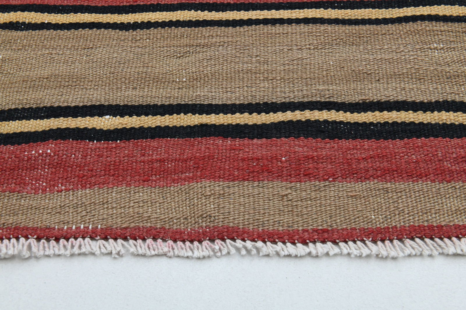 5.6x10.7 ft, RED KILIM RUG - 4