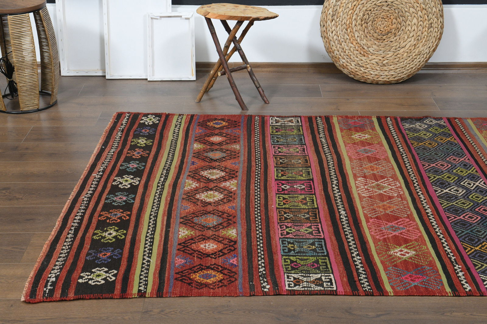 4'7x8'5 ft, RED KILIM RUG, - 8