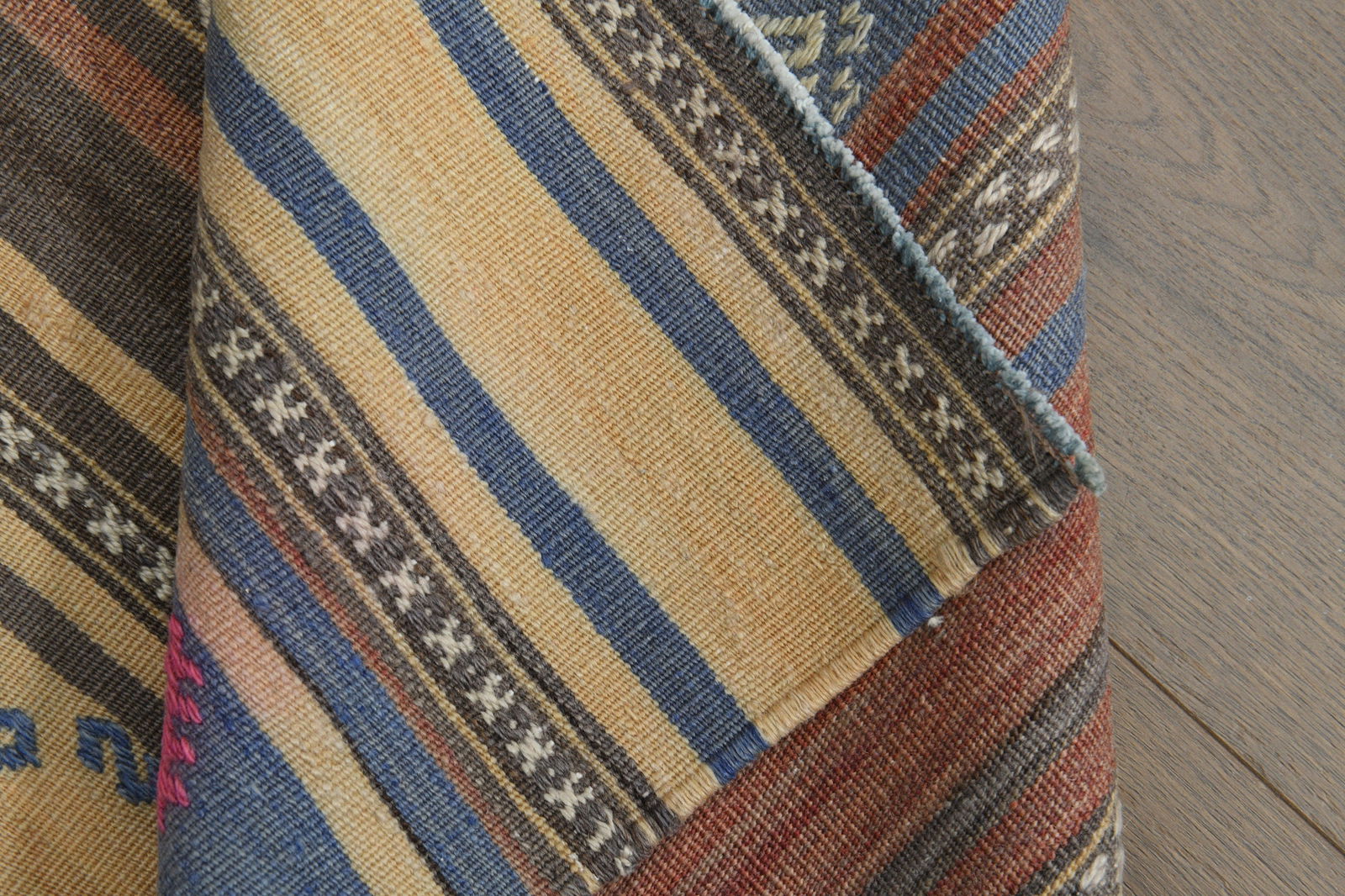 4'8x5'2 ft, COLORFUL KILIM RUG - 2