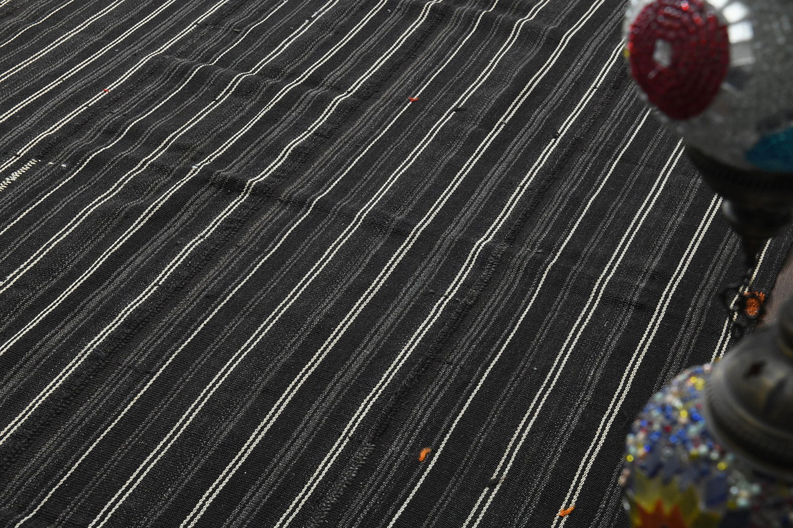 6'3x9.7 ft, BLACK KILIM RUG - 5