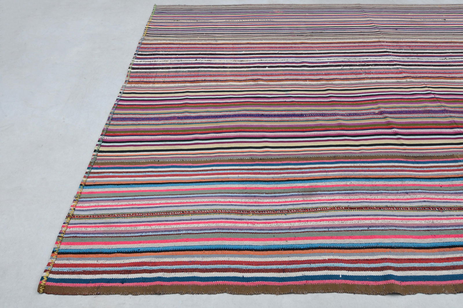 10.3x14.7 ft, COLORFUL AREA RUG - 4