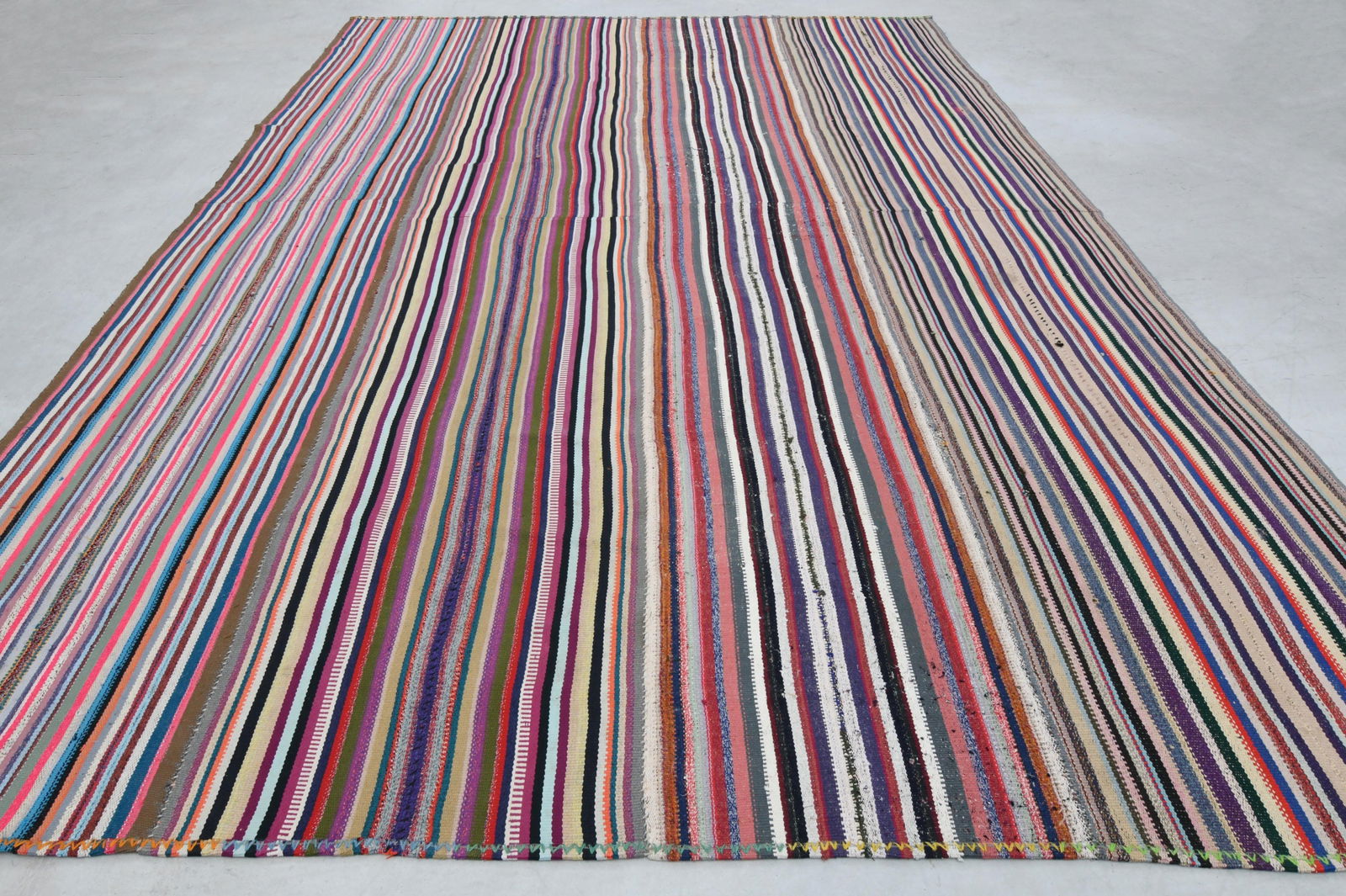 10.3x14.7 ft, COLORFUL AREA RUG - 6