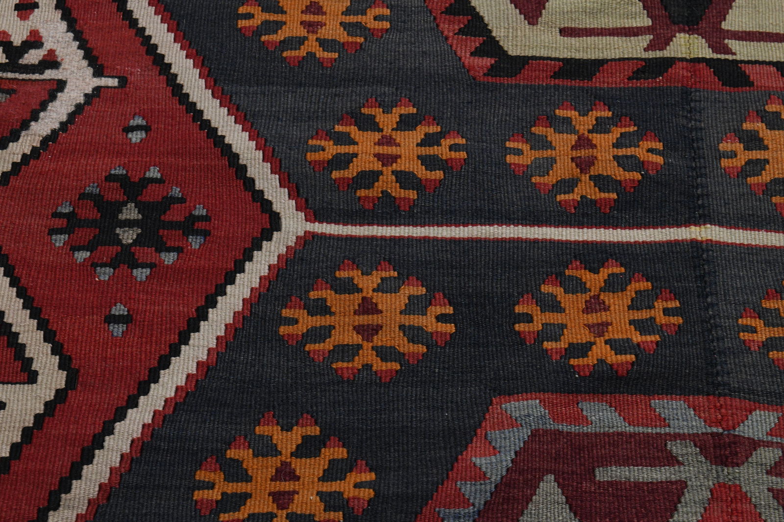 5.6x15.1 ft, RED KILIM RUNNER - 8