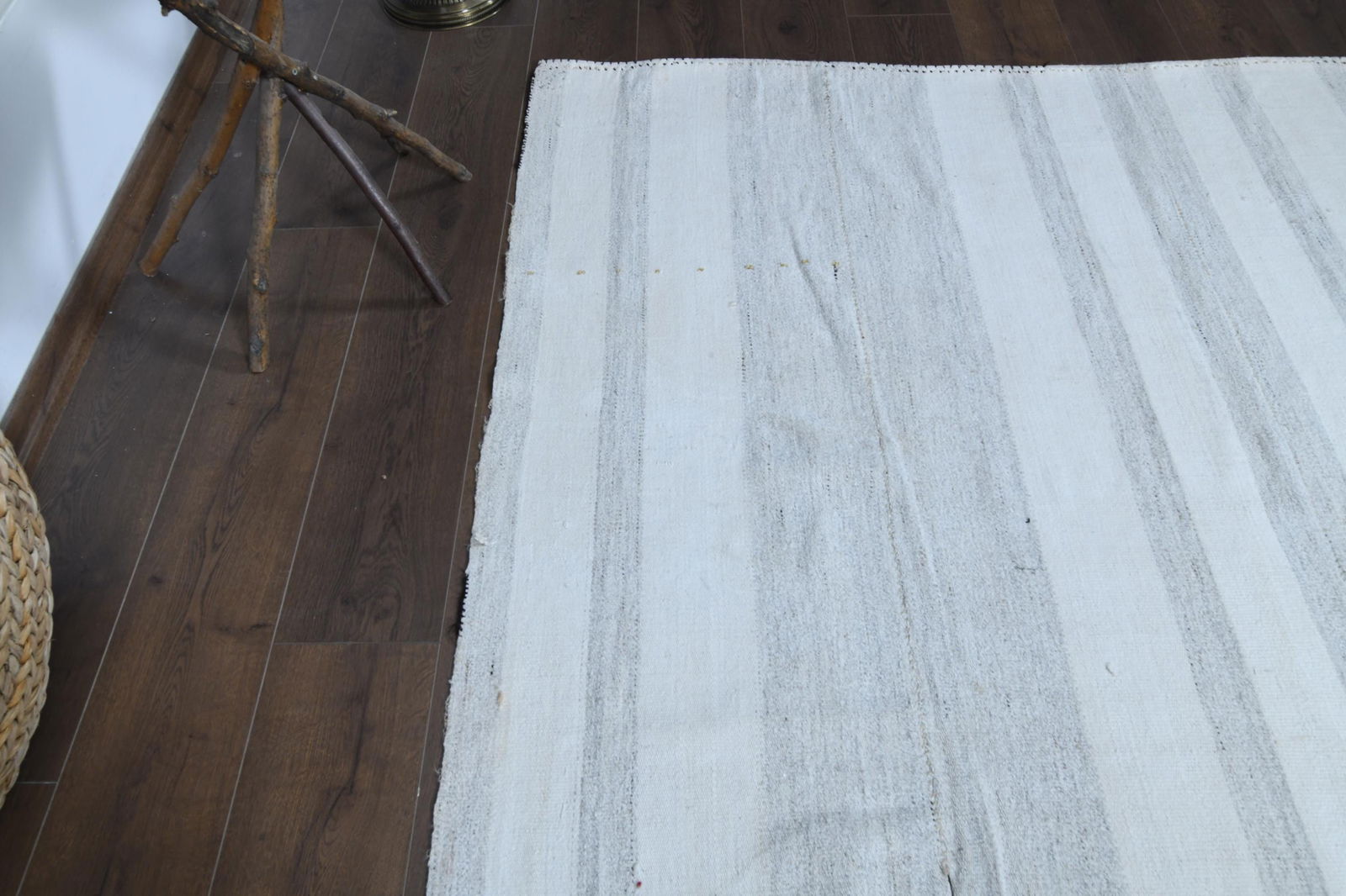 6'6x7'6 ft, WHITE GRAY RUG - 2