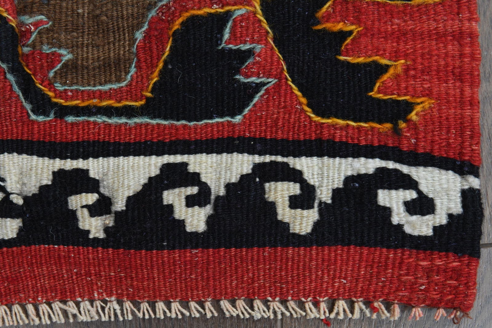 3'5x13'6 ft, BOHO CHIC RUNNER: Title: 3'5x13'6 ft, BOHO CHIC RUNNER Description: This Turkish one-of-a-kind Vintage Flatweave Kilim Rug is hand-knotted and handwoven by the most skilled artisans who use pure wool, in vibrant,