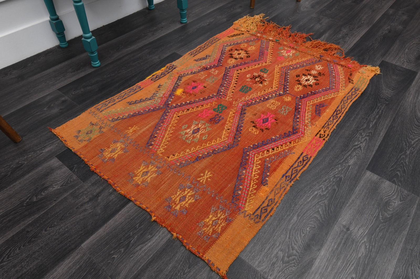 3.5x6 Ft, Vintage Rug, Accent: Title: 3.5x6 Ft, Vintage Rug, Accent Description: This Turkish one-of-a-kind Vintage Flatweave Kilim Rug is hand-knotted and handwoven by the most skilled artisans who use pure wool, in vibrant,
