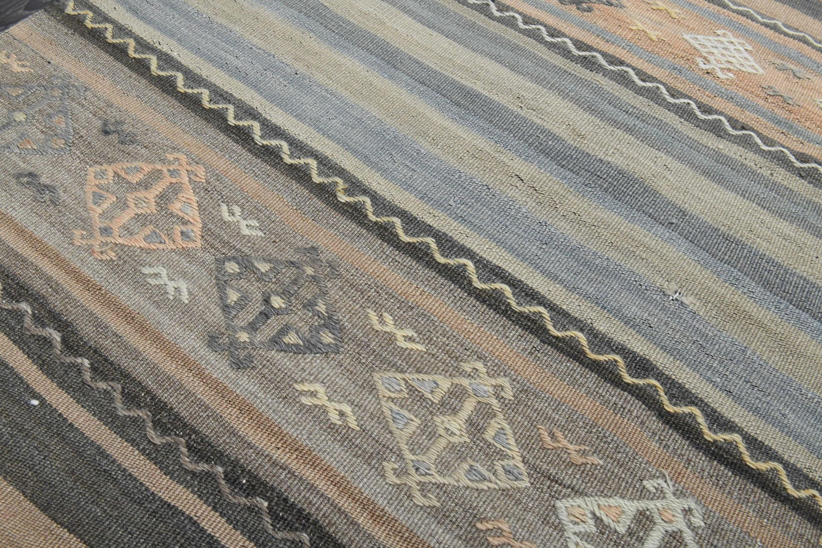 2.4x10.1 ft, STRIPED TURKISH RUNNER - 9