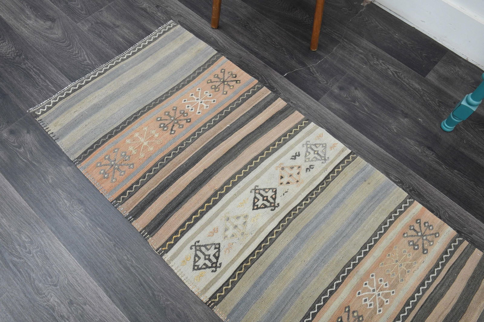 2.4x10.1 ft, STRIPED TURKISH RUNNER - 4