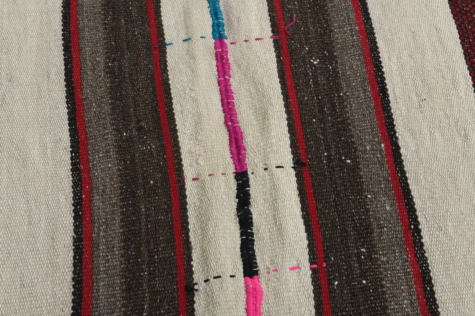 6'2x8'5 ft, STRIPED KILIM RUG, Turkish Area: Title: 6'2x8'5 ft, STRIPED KILIM RUG, Turkish Area Description: This Turkish one-of-a-kind Vintage Flatweave Kilim Rug is hand-knotted and handwoven by the most skilled artisans who use pure wool, in