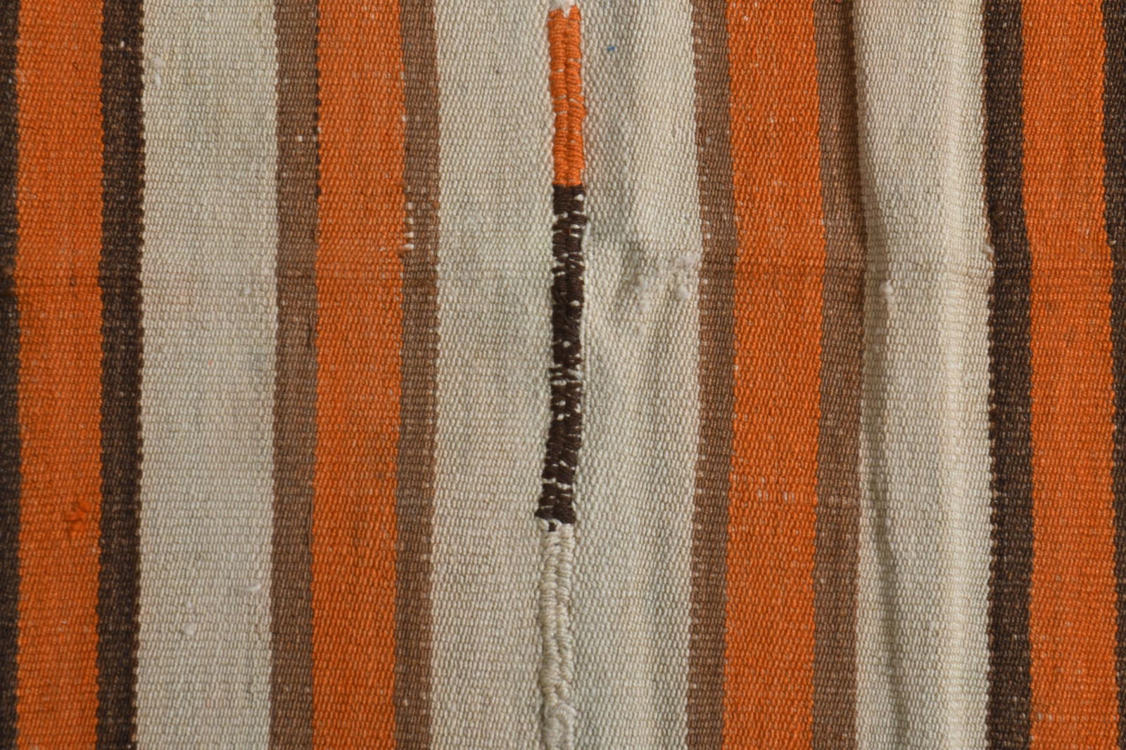 4x6.3 ft, COLORFUL KILIM RUG: Title: 4x6.3 ft, COLORFUL KILIM RUG Description: This Turkish one-of-a-kind Vintage Flatweave Kilim Rug is hand-knotted and handwoven by the most skilled artisans who use pure wool, in vibrant,