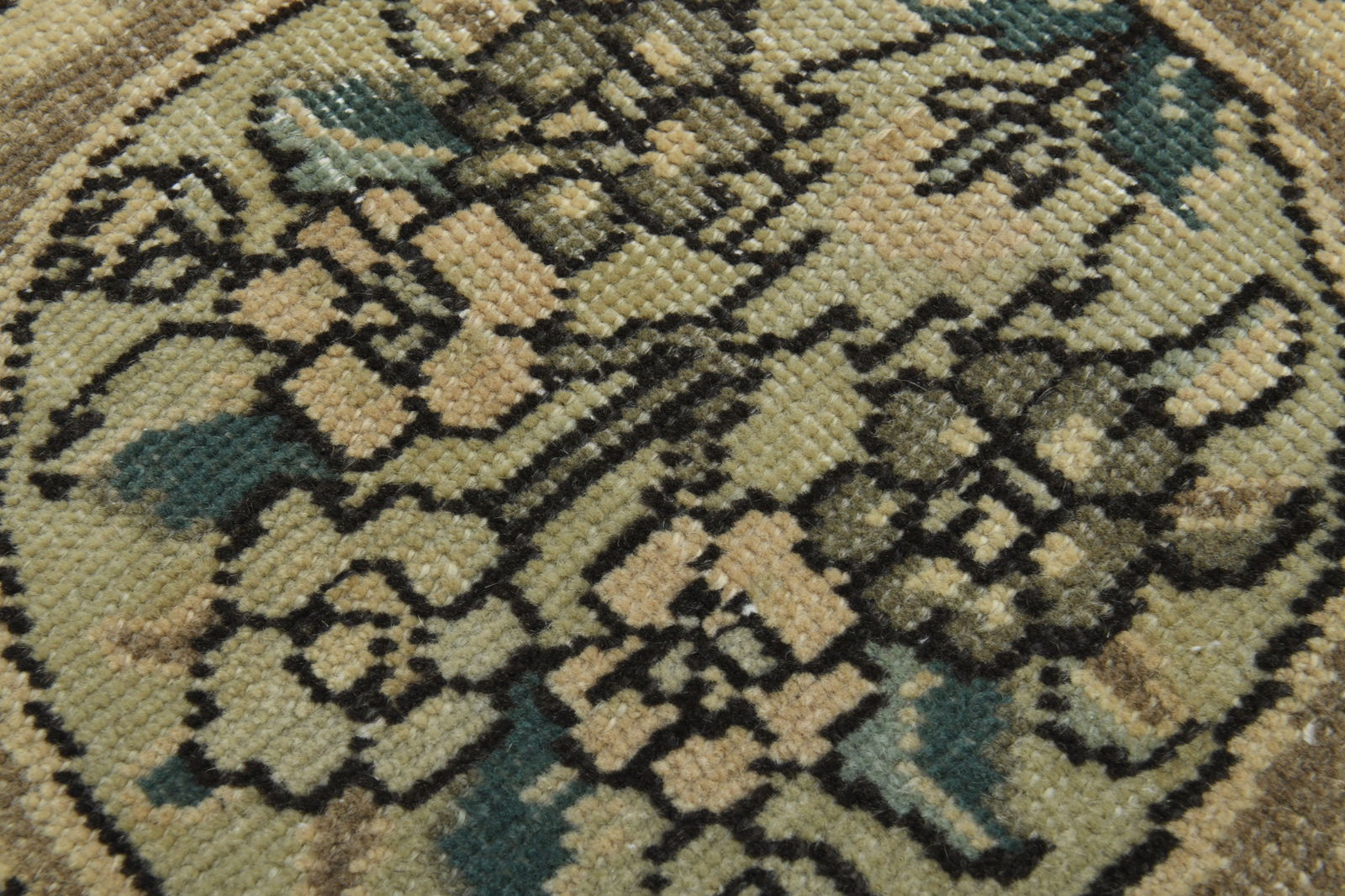 9'7x12'6 ft, LUXURY ANTIQUE DÉCOR - 9