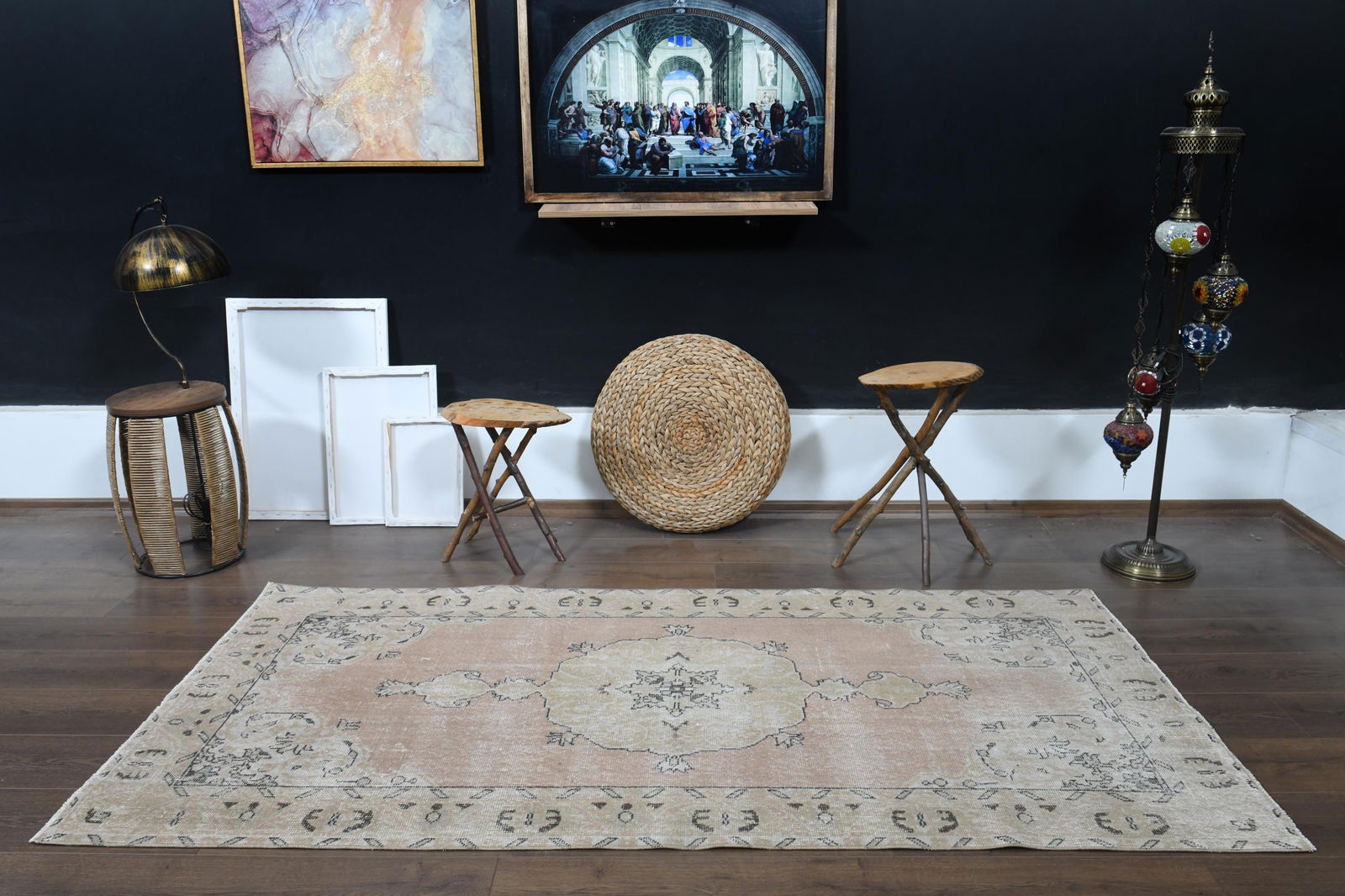 9'8x13'6 ft, UNIQUE MOTIFS RUG - 9