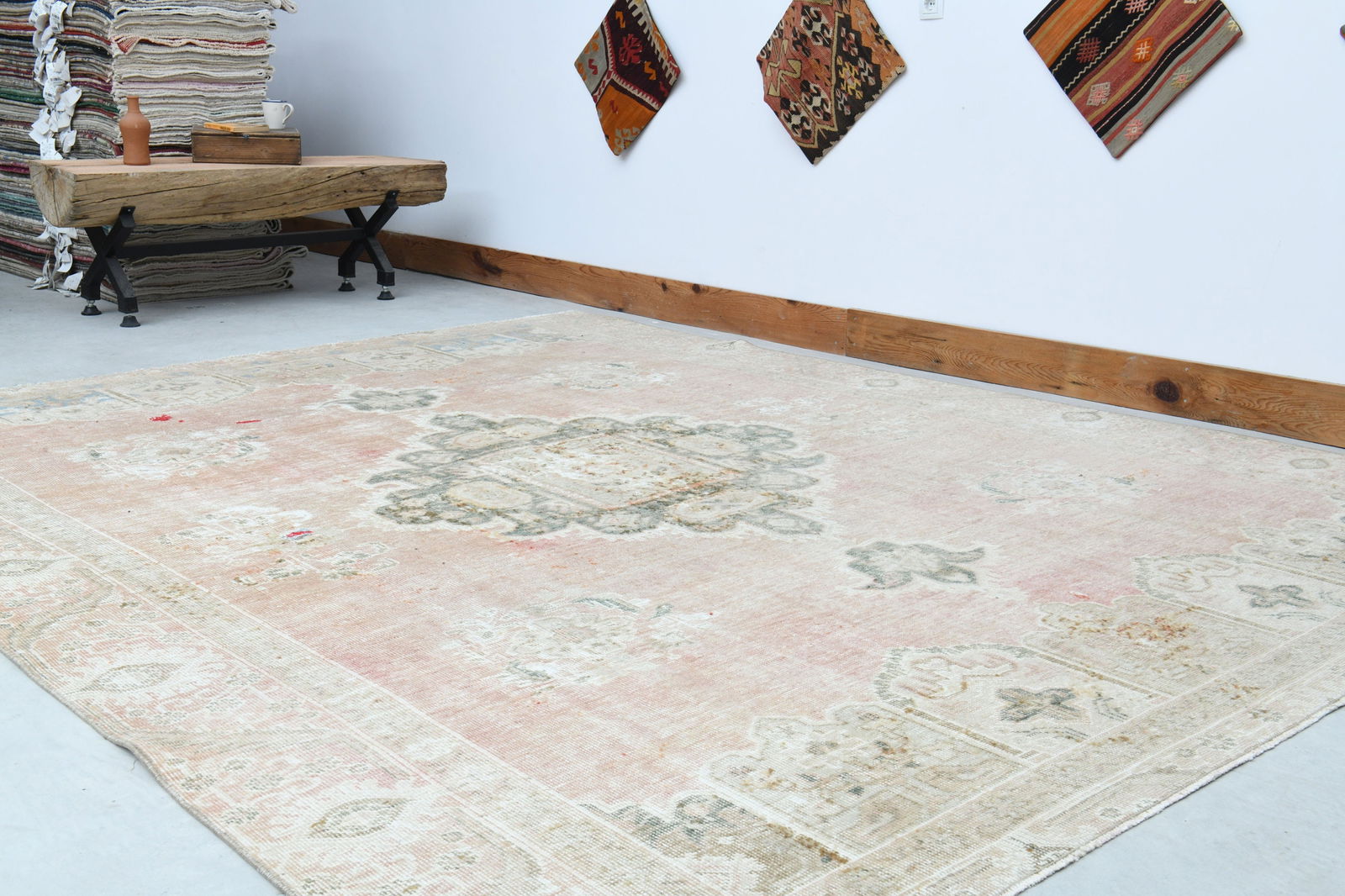 9'2x10'6 ft, VINTAGE AREA RUG: Title: 9'2x10'6 ft, VINTAGE AREA RUG Description: This Turkish one-of-a-kind Anatolian Vintage Rug is hand-knotted and handwoven by the most skilled artisans who use pure wool, in muted, natural