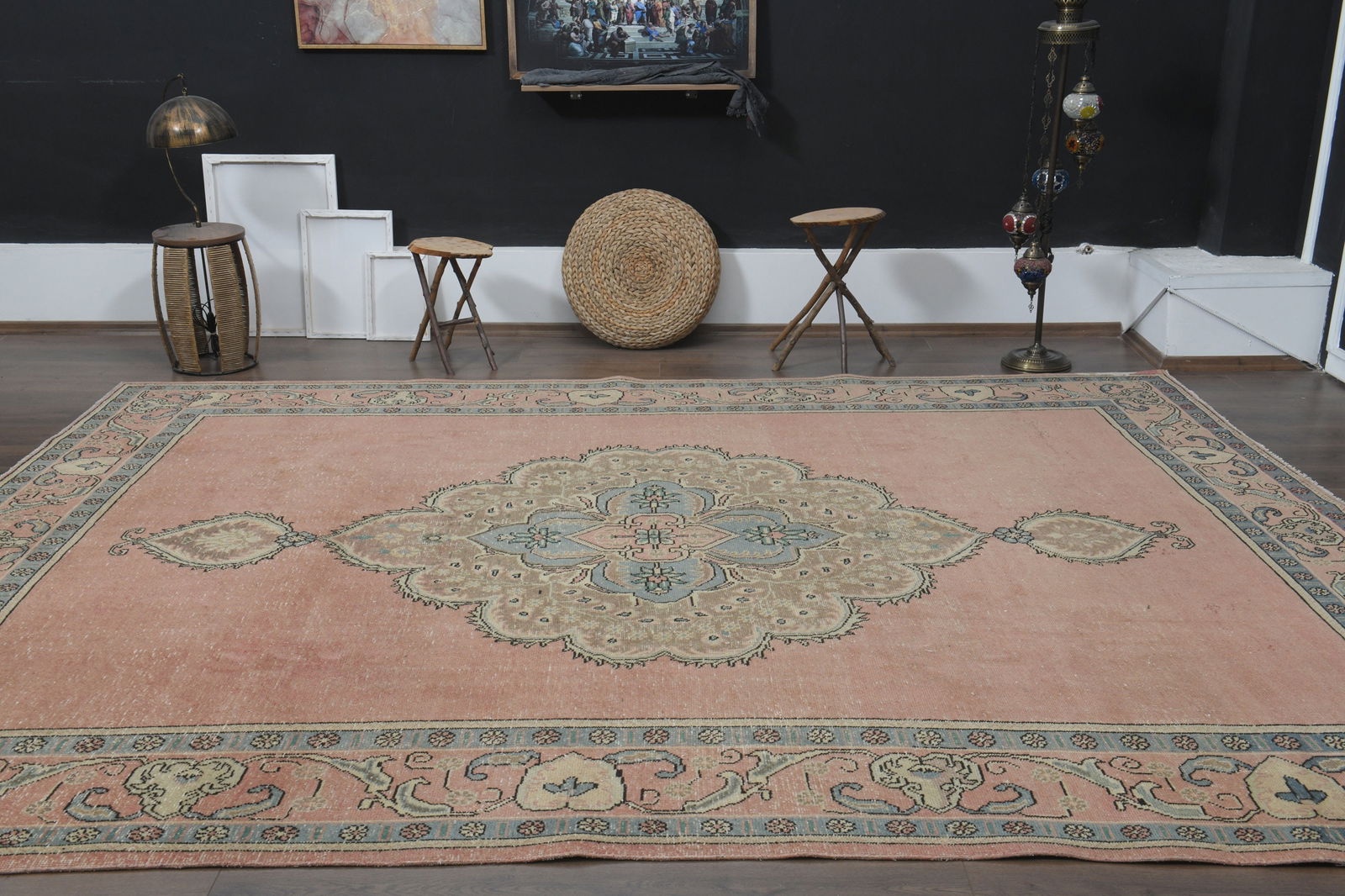 9.5x12.2 ft, PINK OVERSIZED RUG - 9