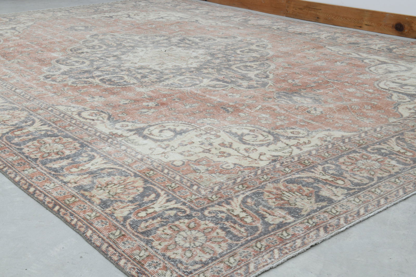 9'4x13'4 ft, LUXURY OVERSIZED RUG - 2